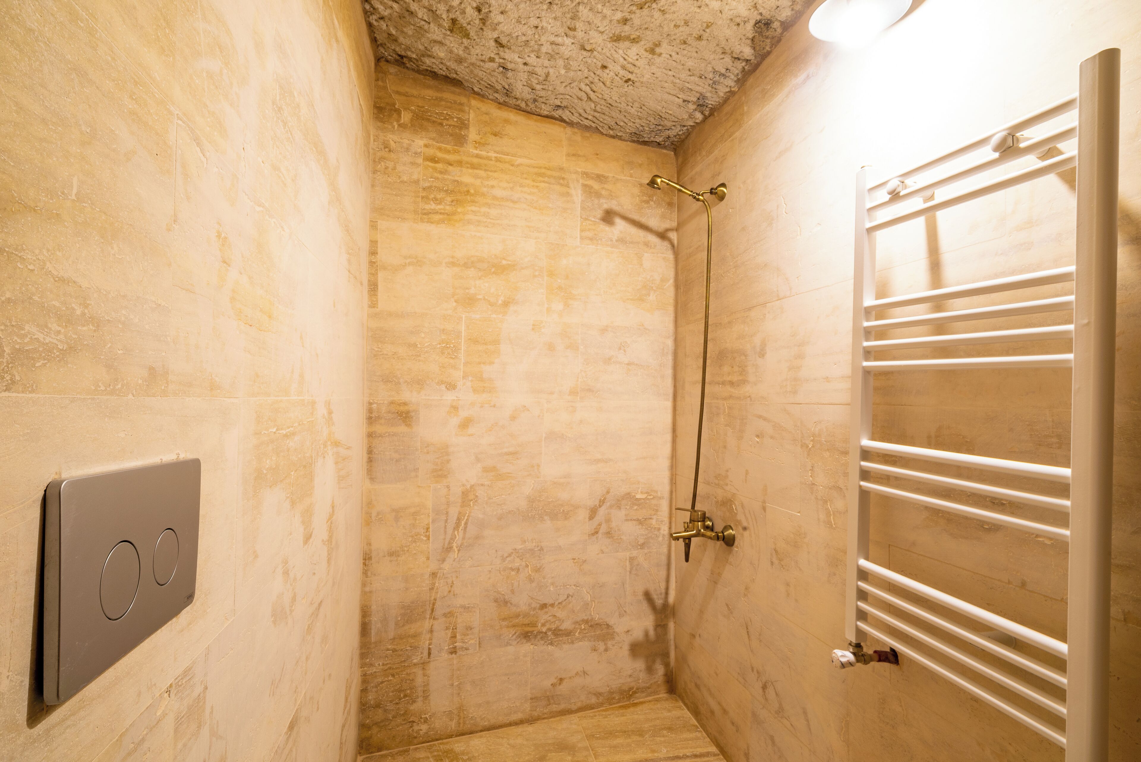Snora Cave Hotel