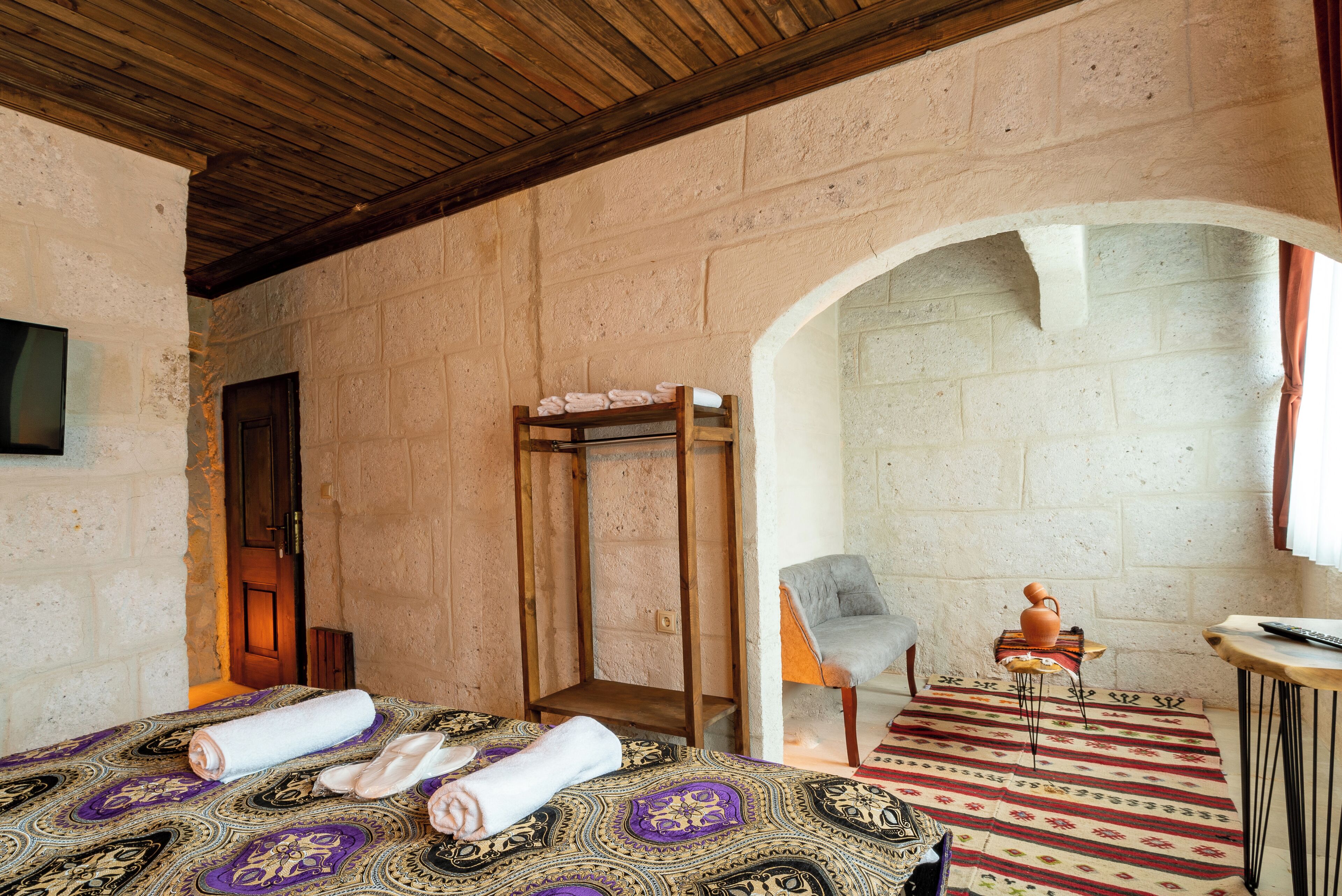 Snora Cave Hotel
