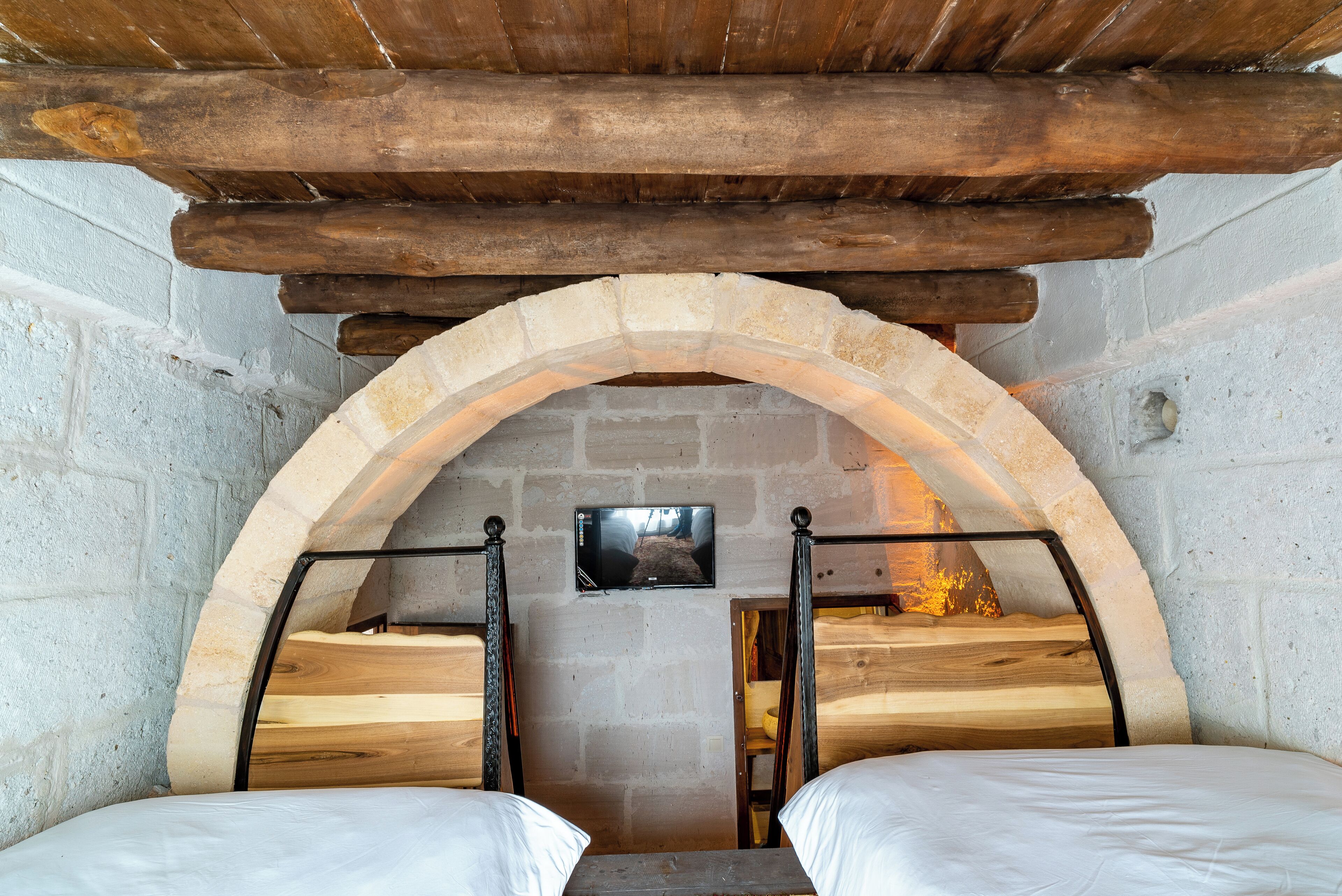 Snora Cave Hotel