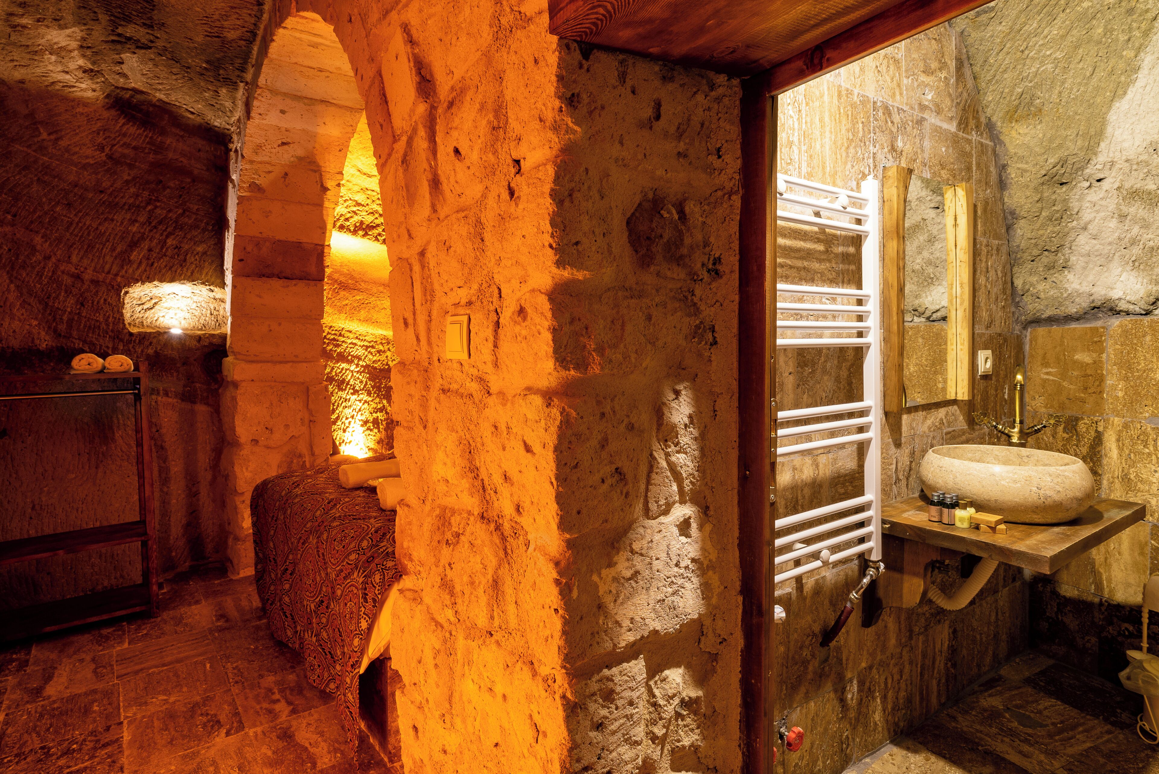 Snora Cave Hotel