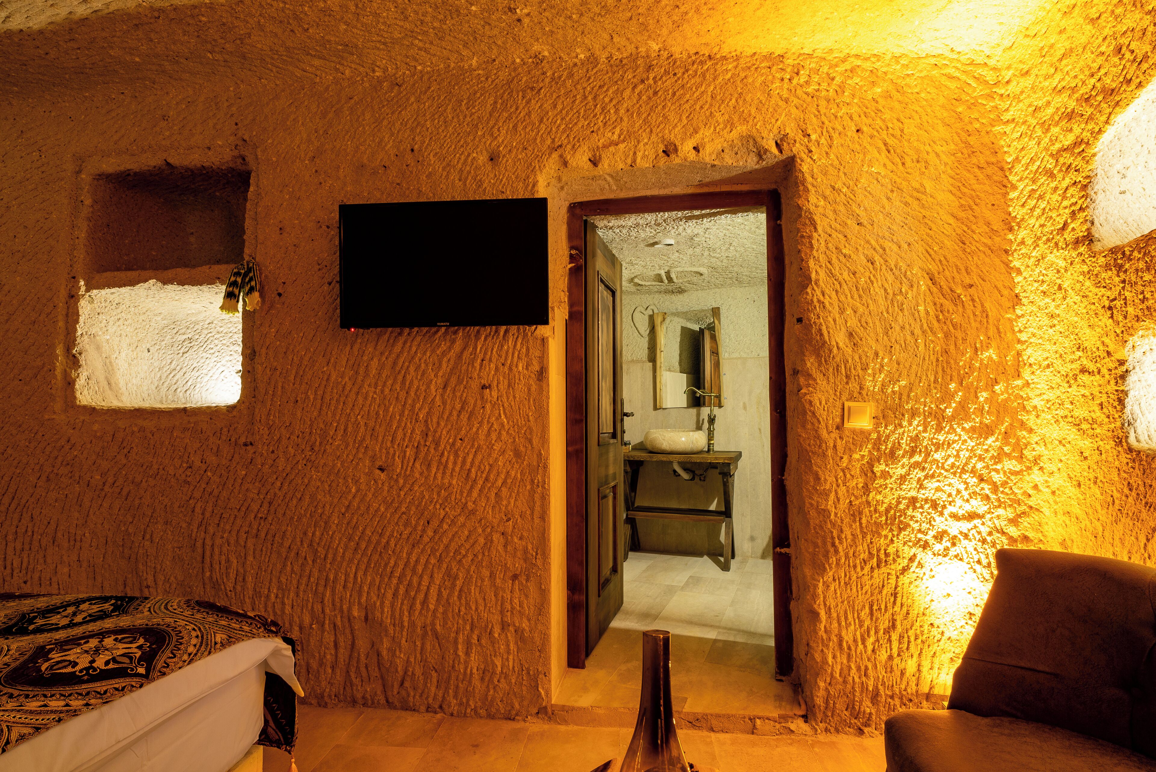 Snora Cave Hotel