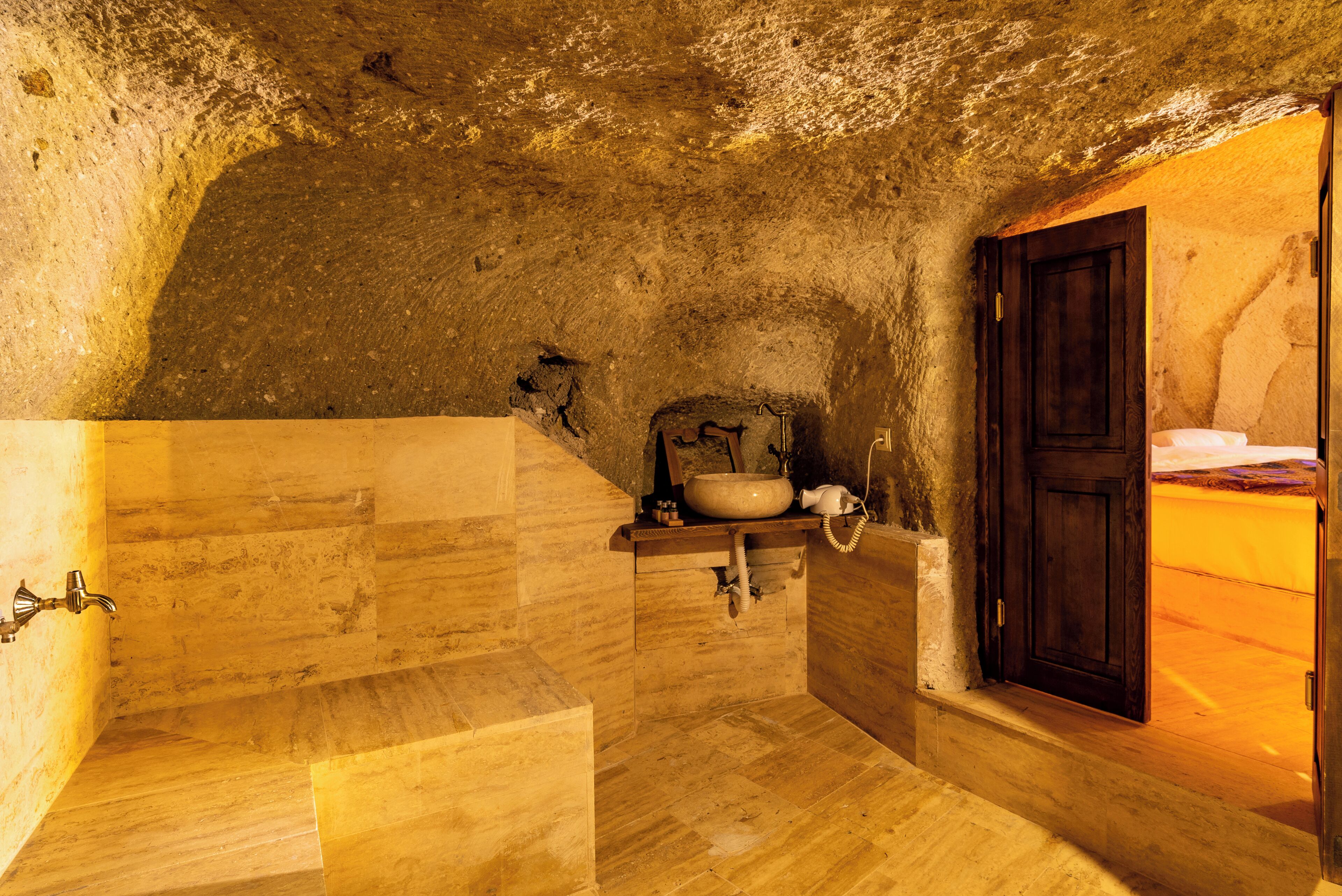 Snora Cave Hotel