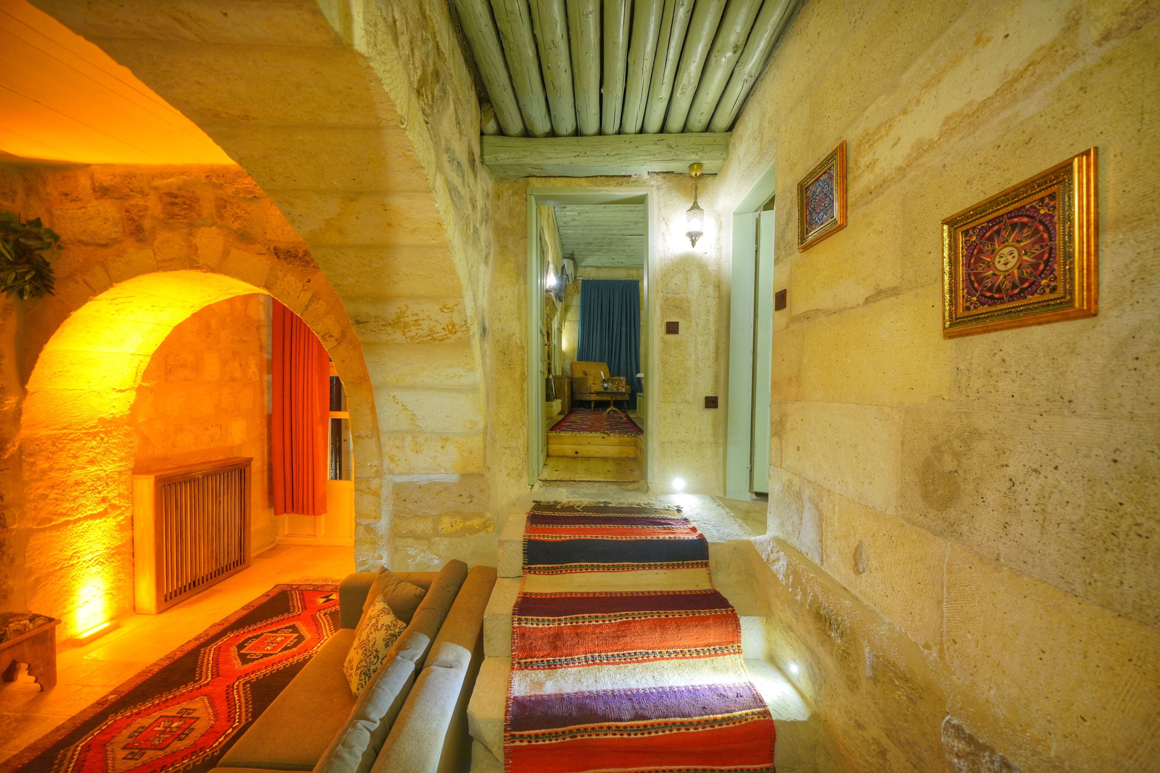Takaev Cave Hotel