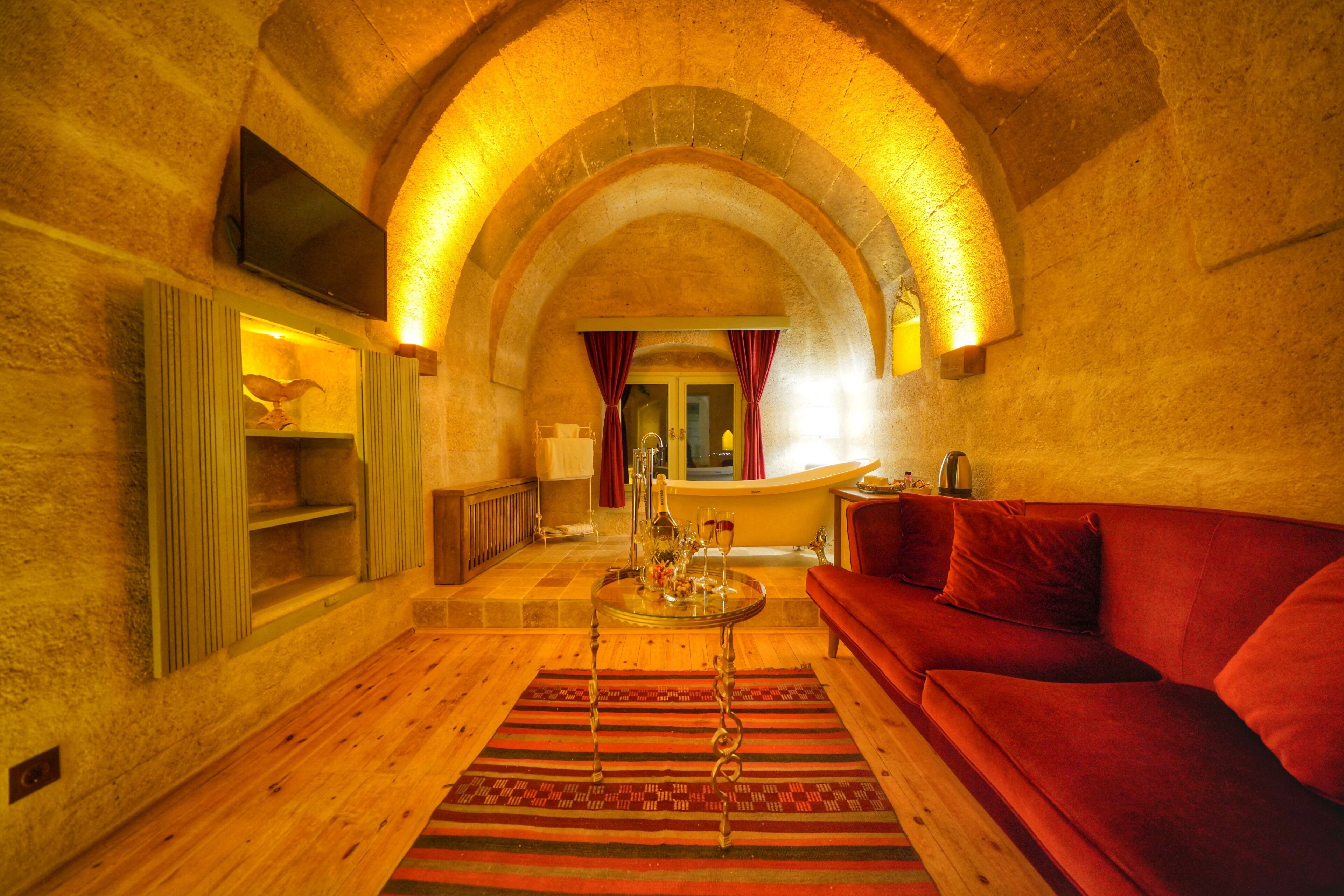 Takaev Cave Hotel