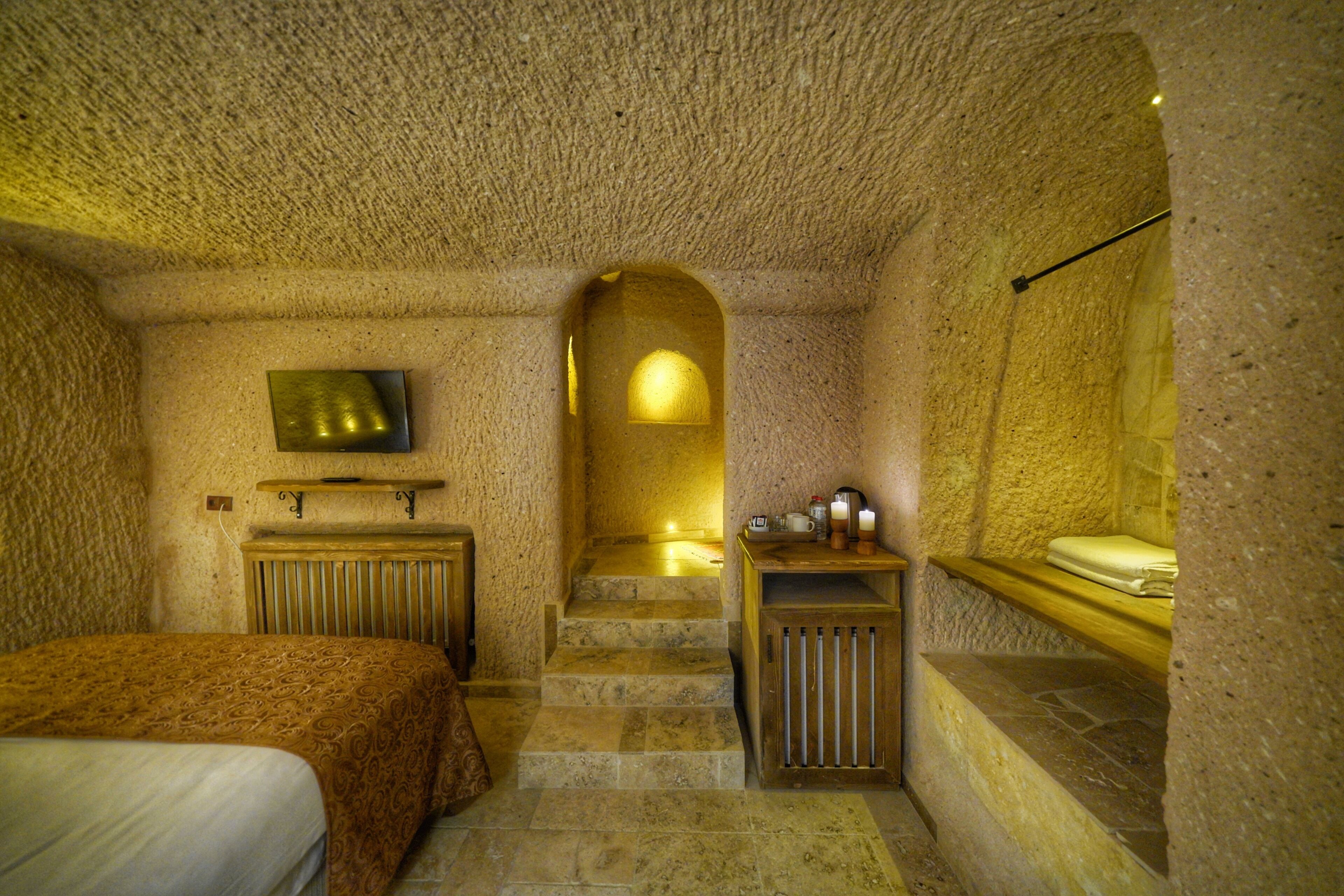 Takaev Cave Hotel