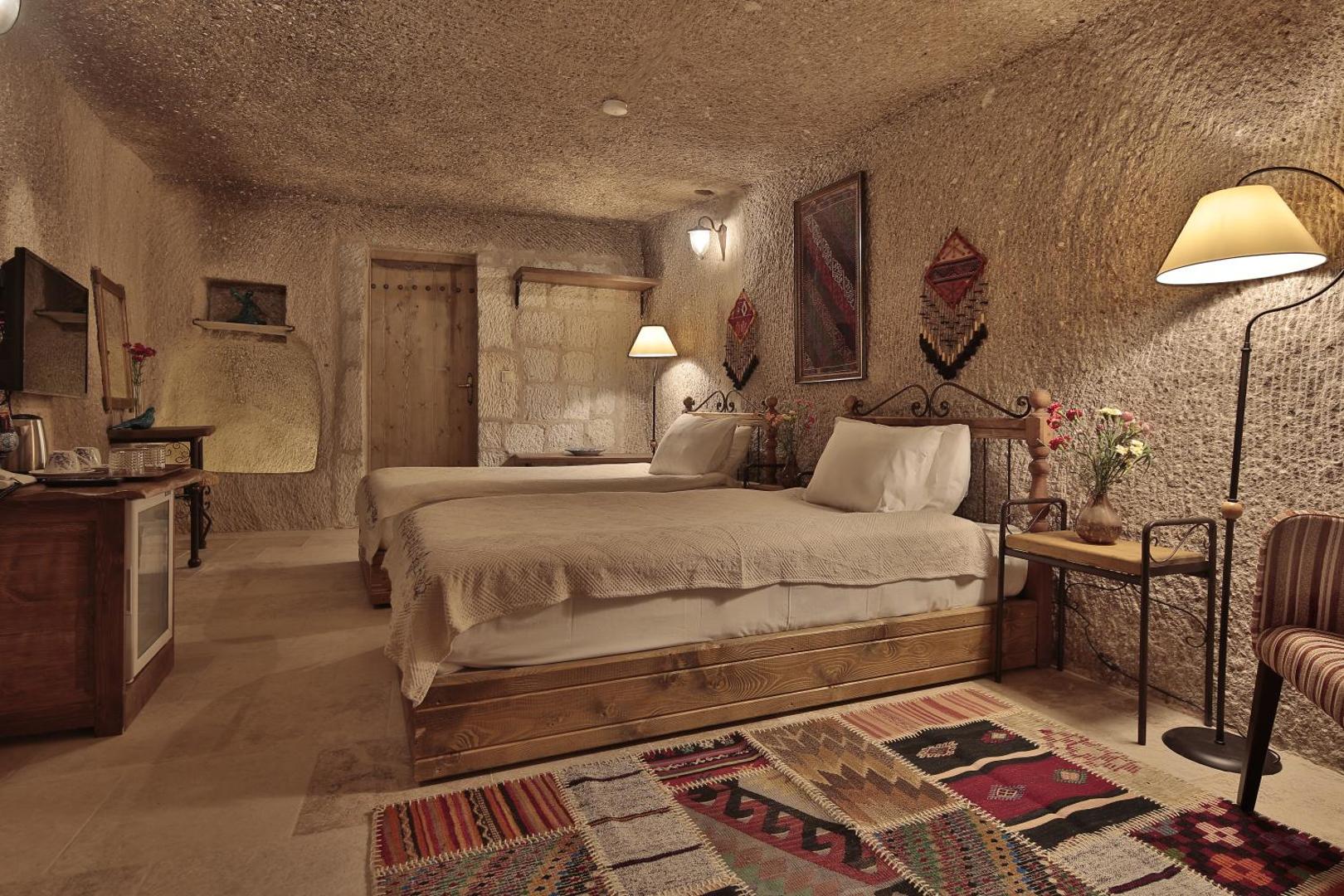 Tekkaya Cave Hotel