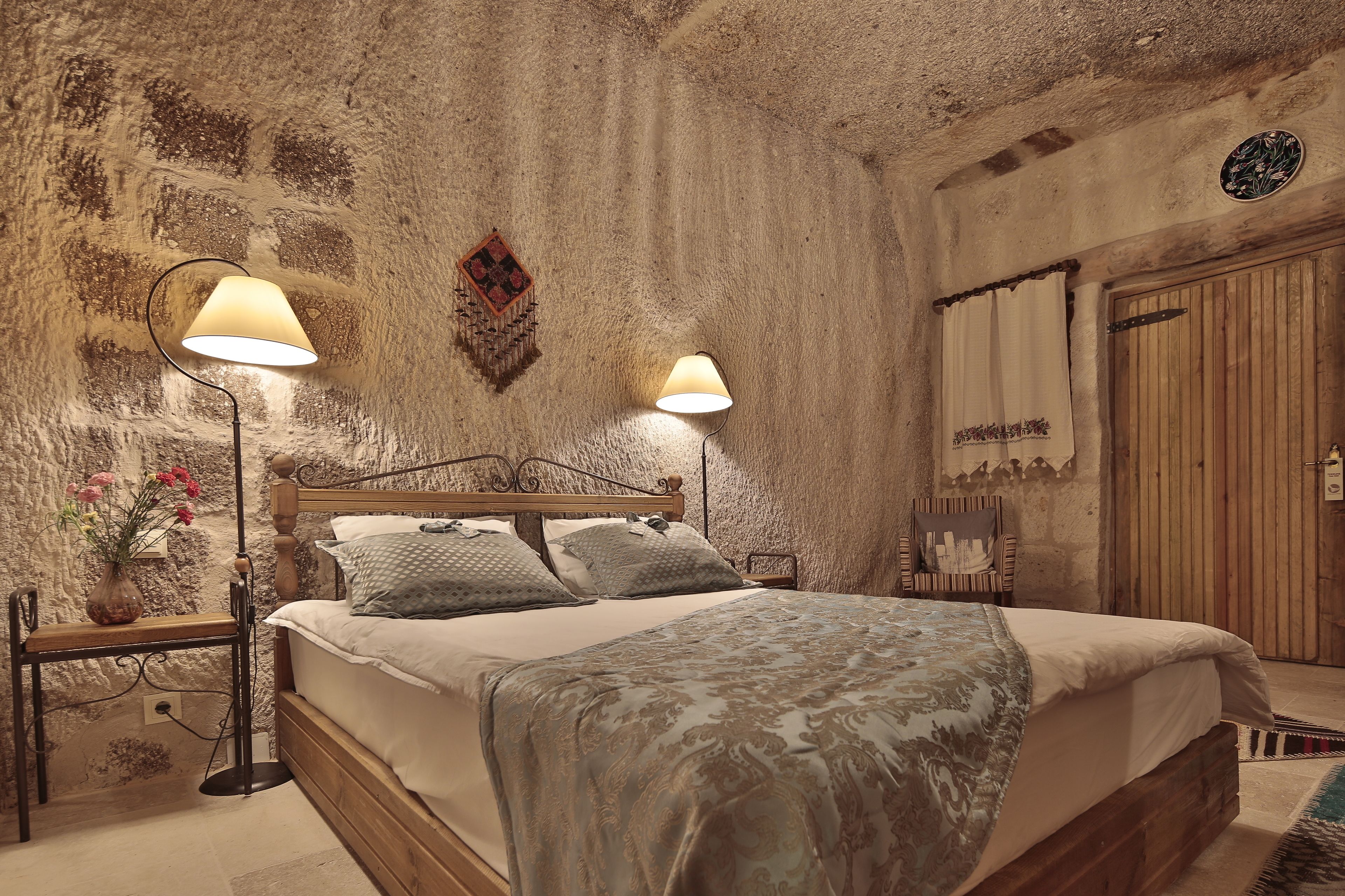 Tekkaya Cave Hotel