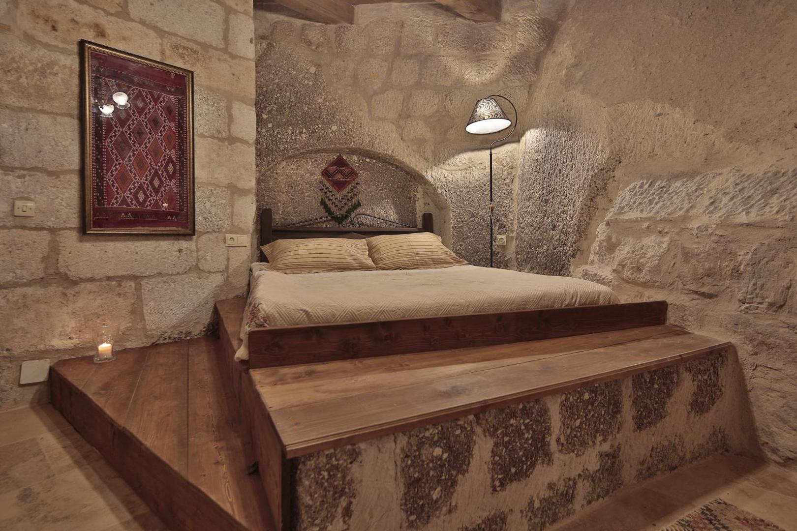 Tekkaya Cave Hotel