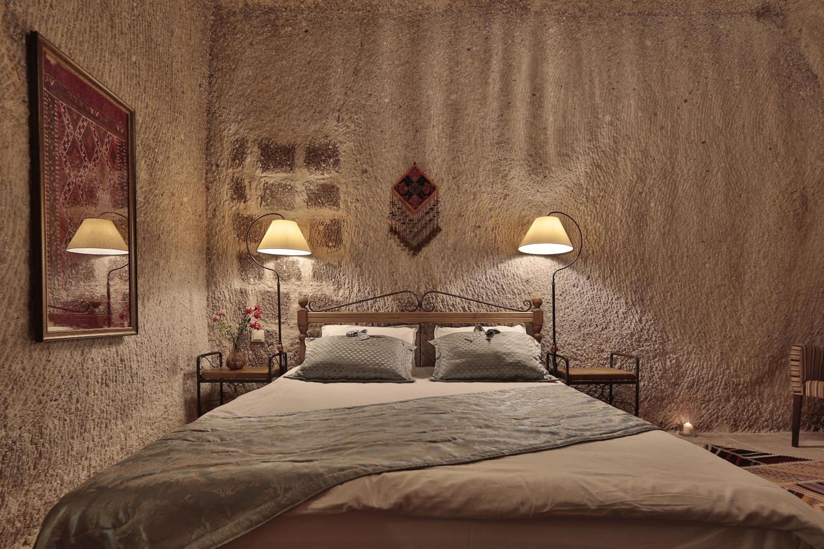 Tekkaya Cave Hotel