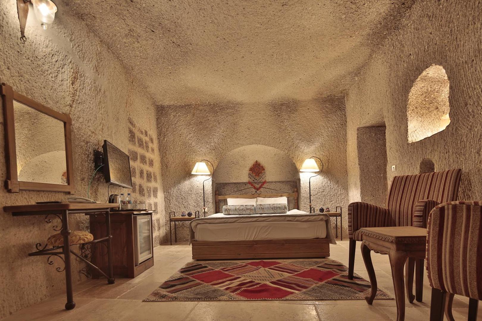 Tekkaya Cave Hotel