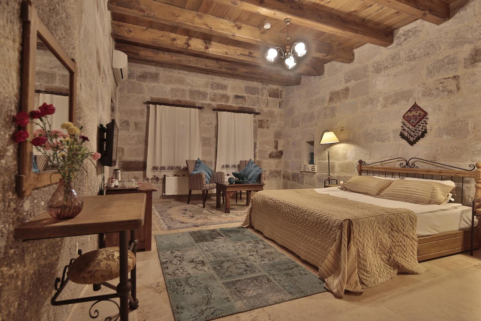 Tekkaya Cave Hotel