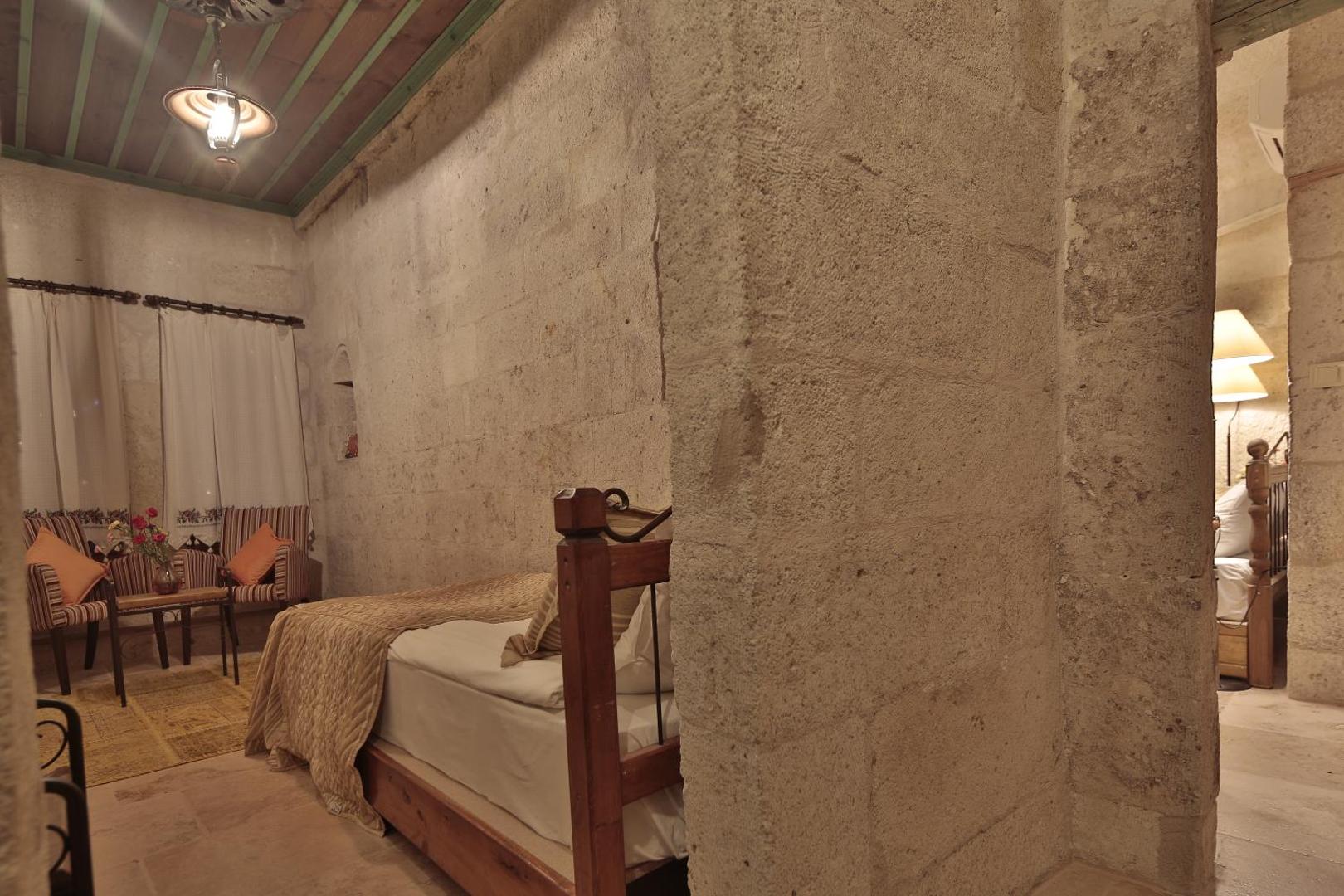 Tekkaya Cave Hotel