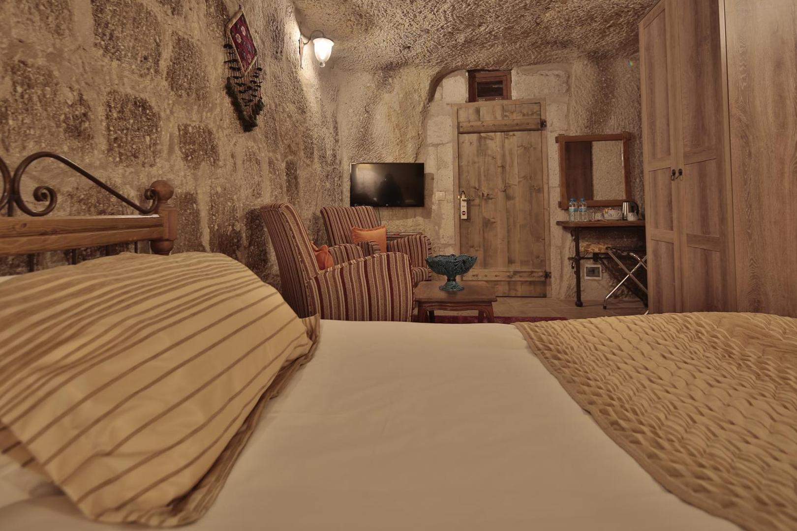 Tekkaya Cave Hotel