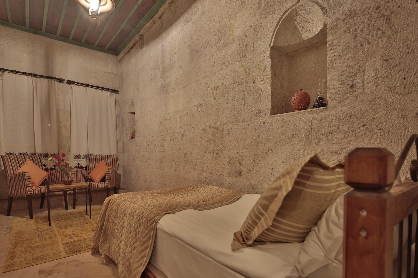 Tekkaya Cave Hotel