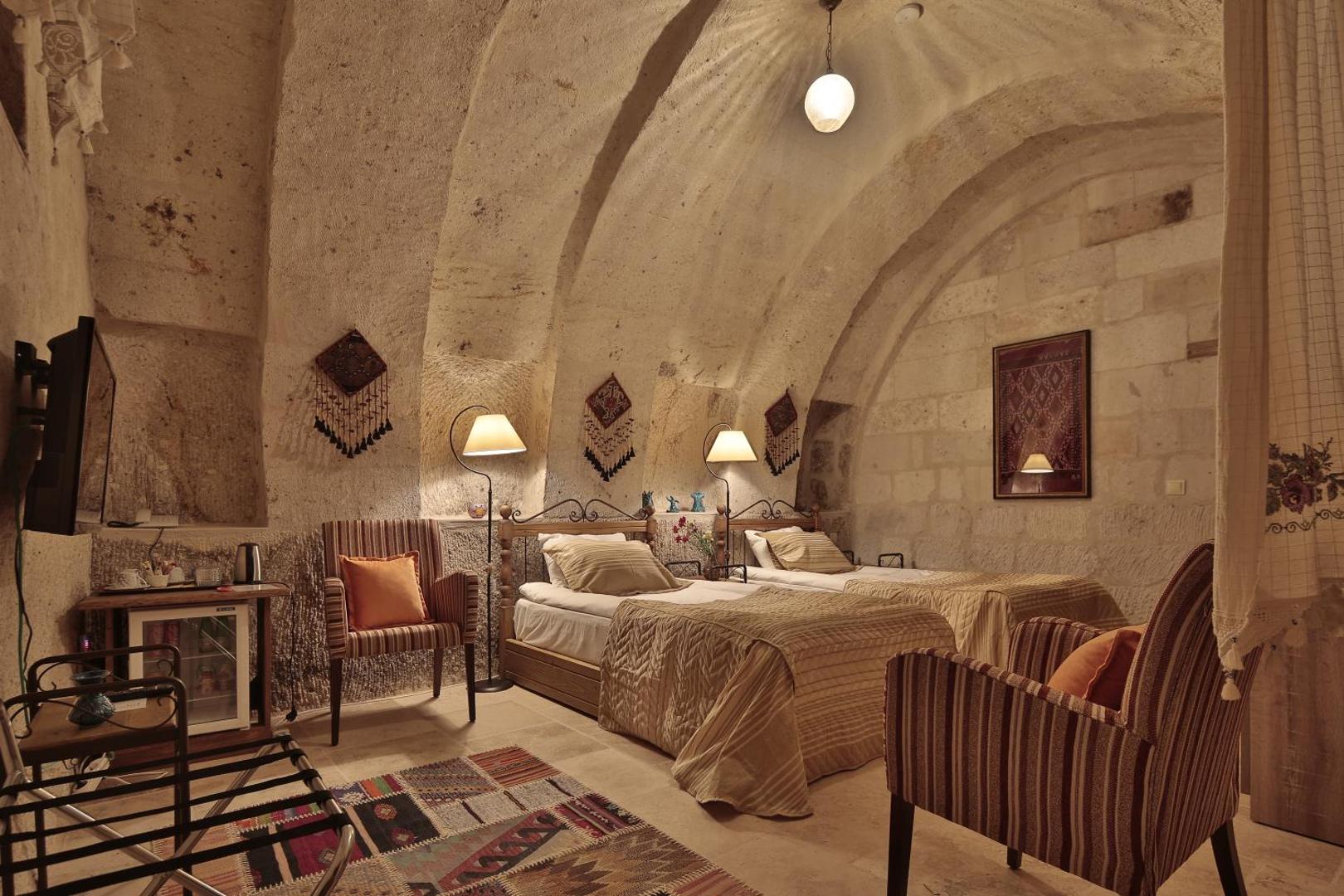 Tekkaya Cave Hotel