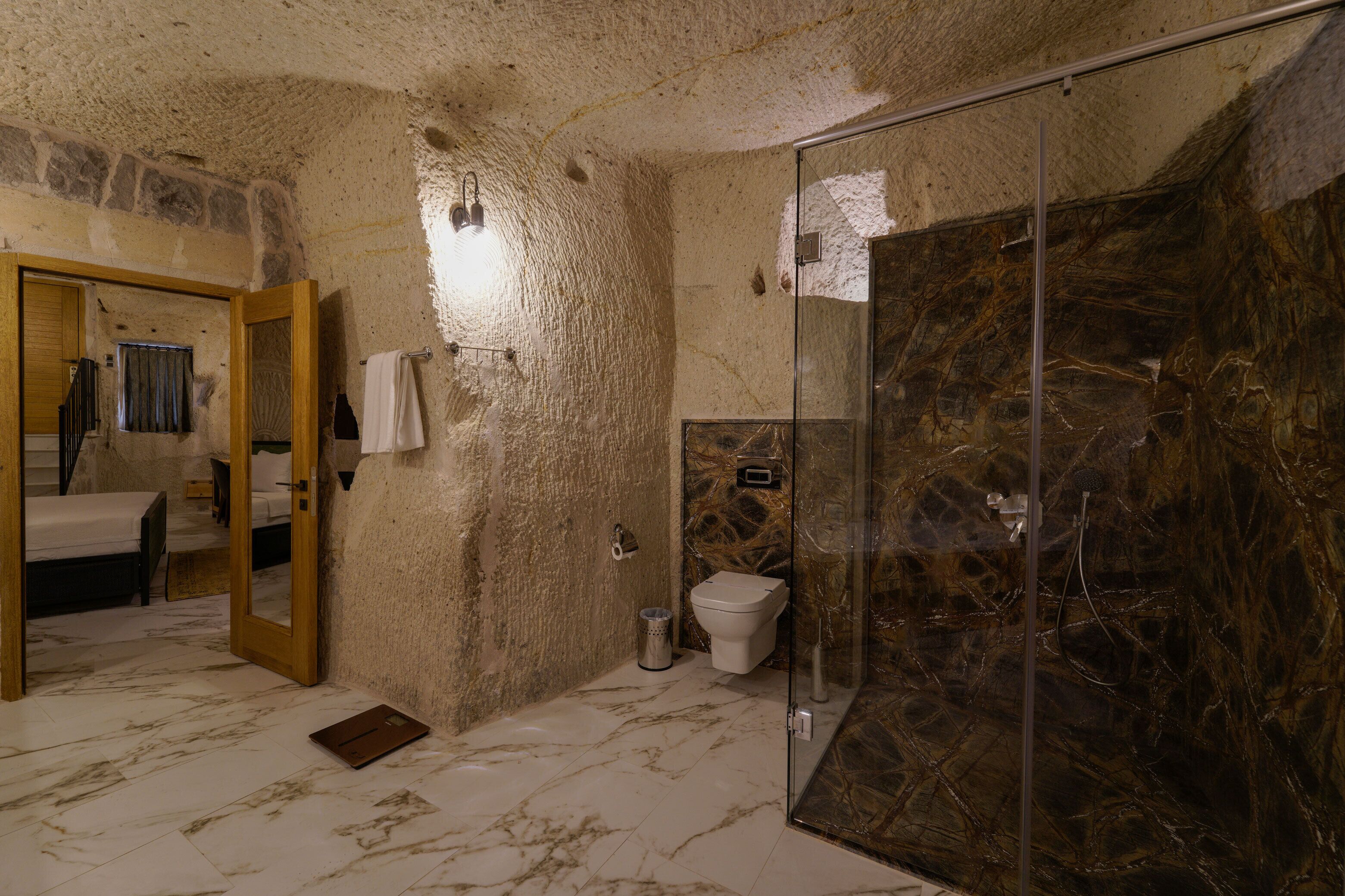 The Niche Cave Hotel