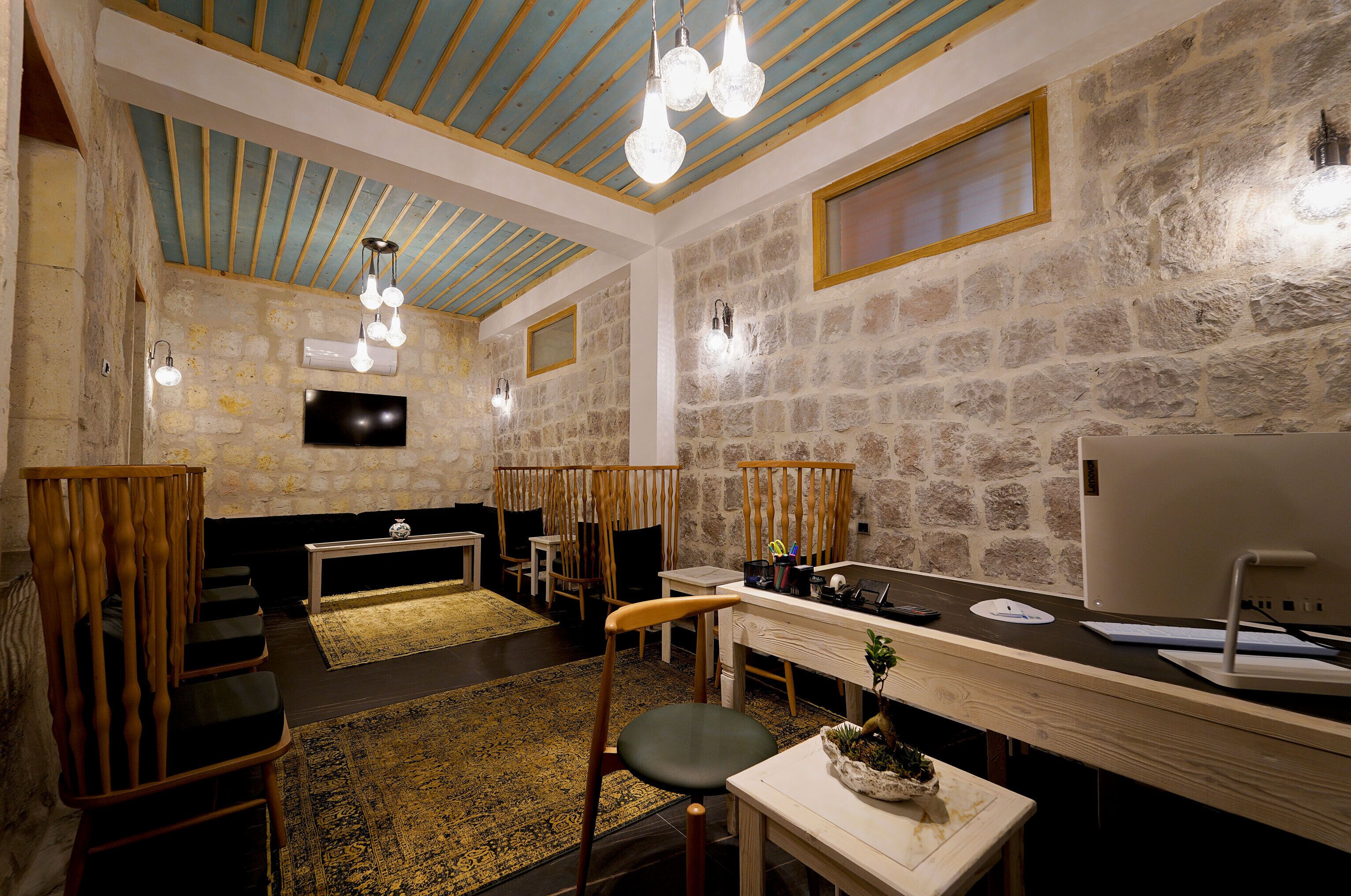 The Niche Cave Hotel