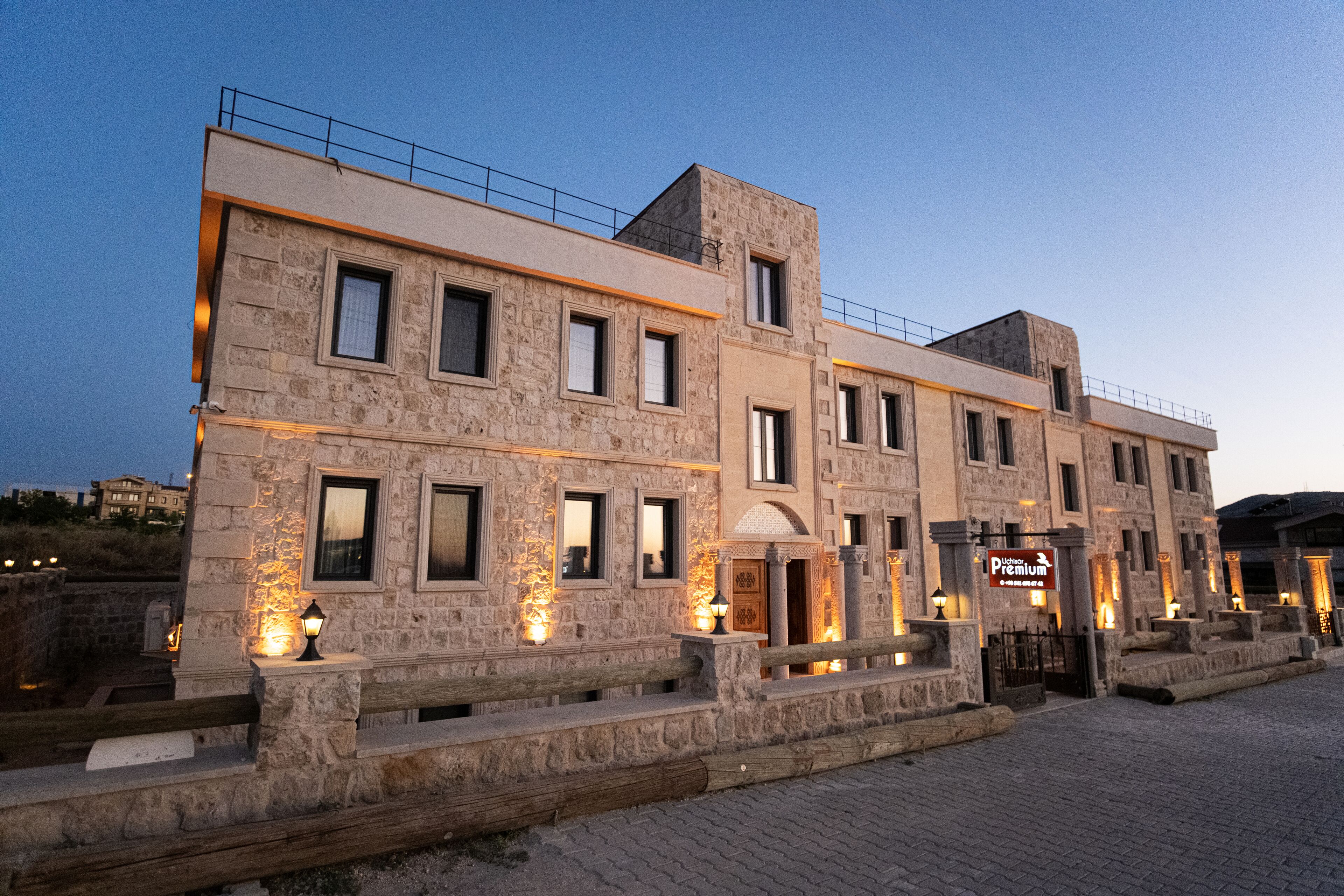 Uchisar Premium Hotel