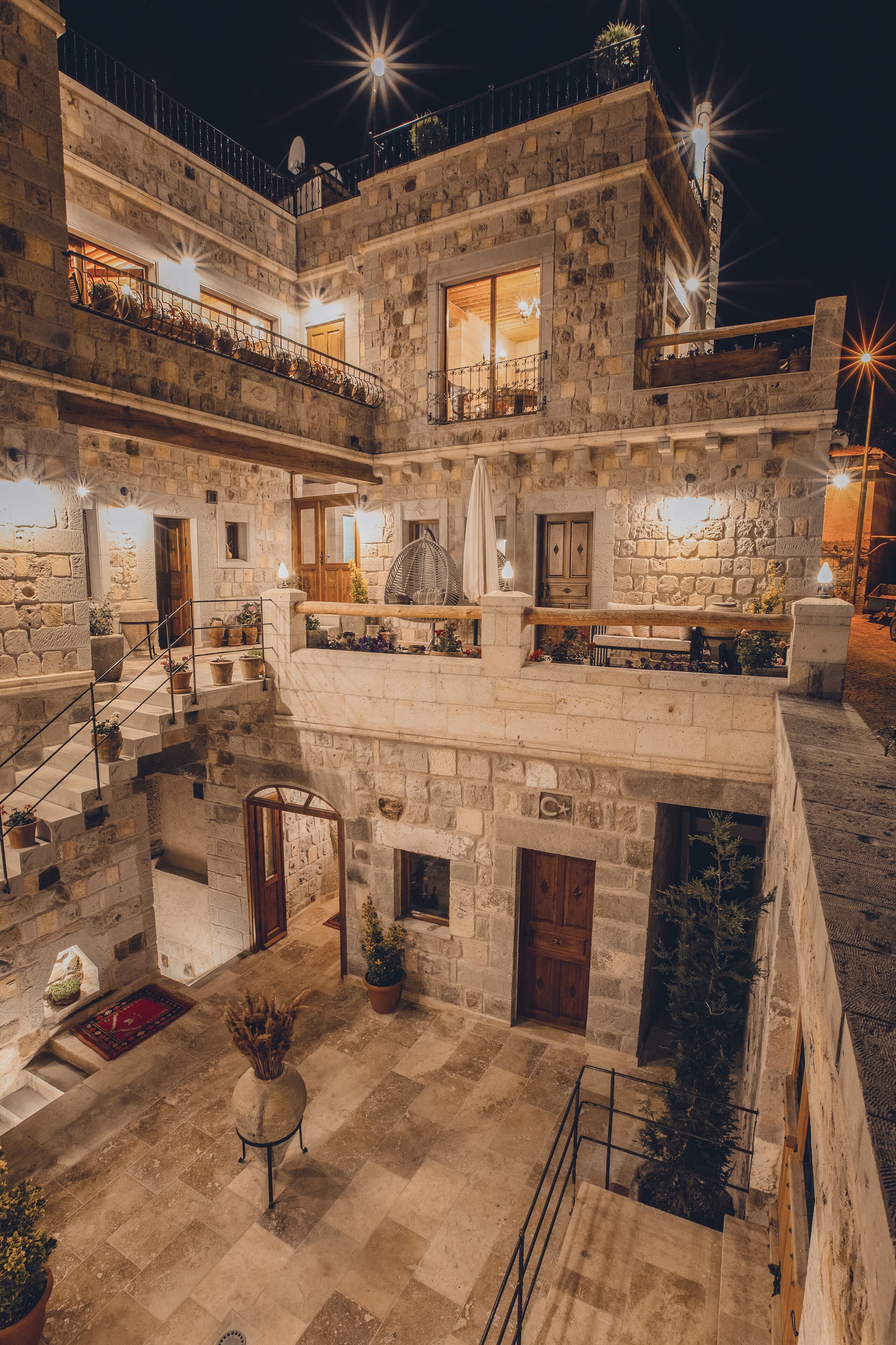 Vasil Cave Hotel