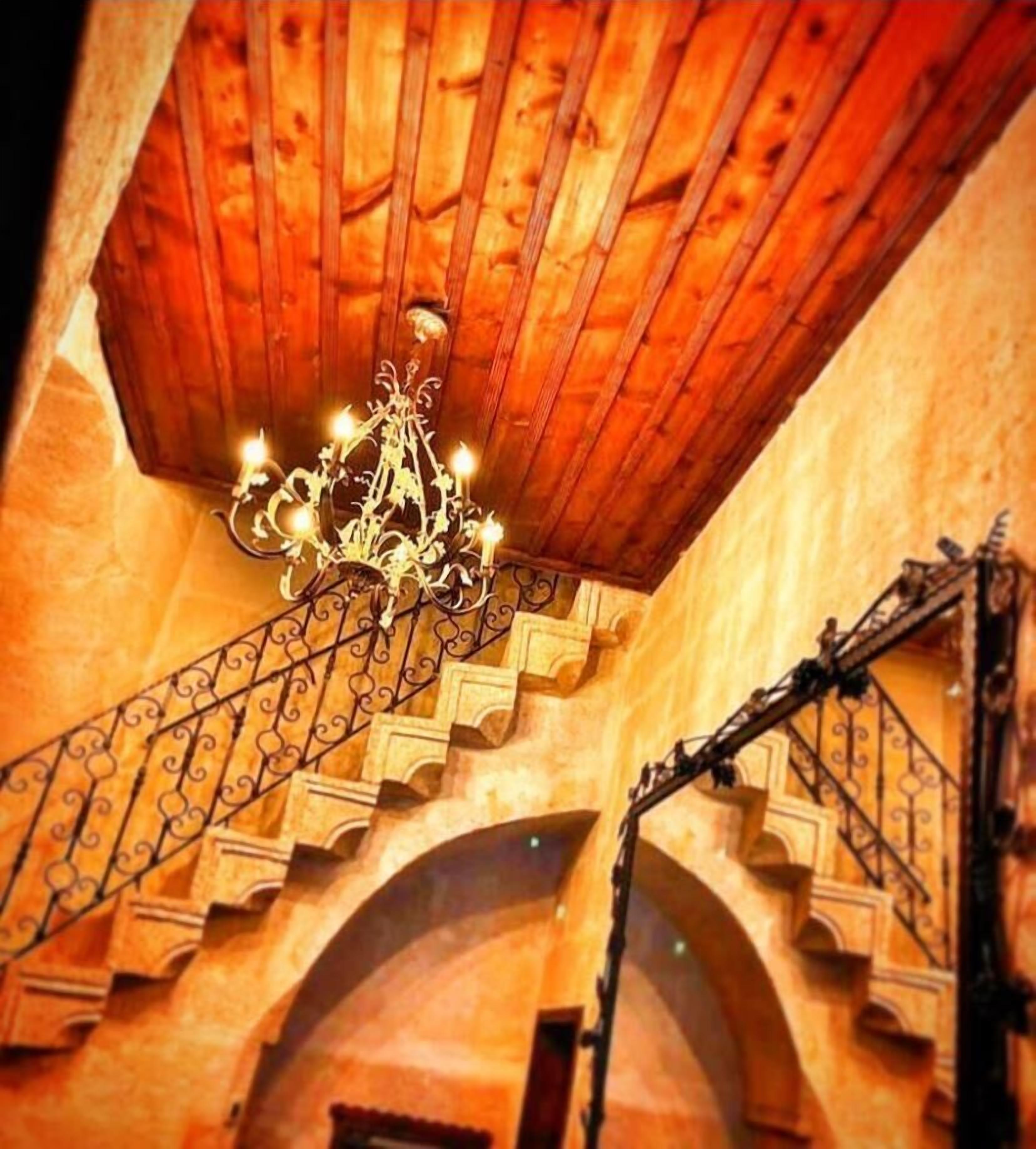 Yohannes Suites