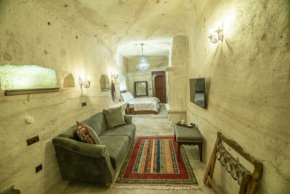 Zeydem Suites