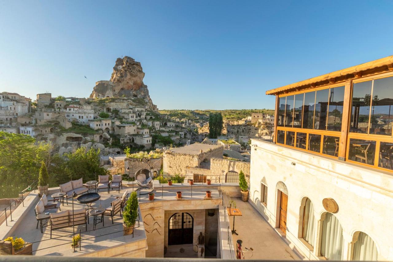 Cappa Via Cave Hotel