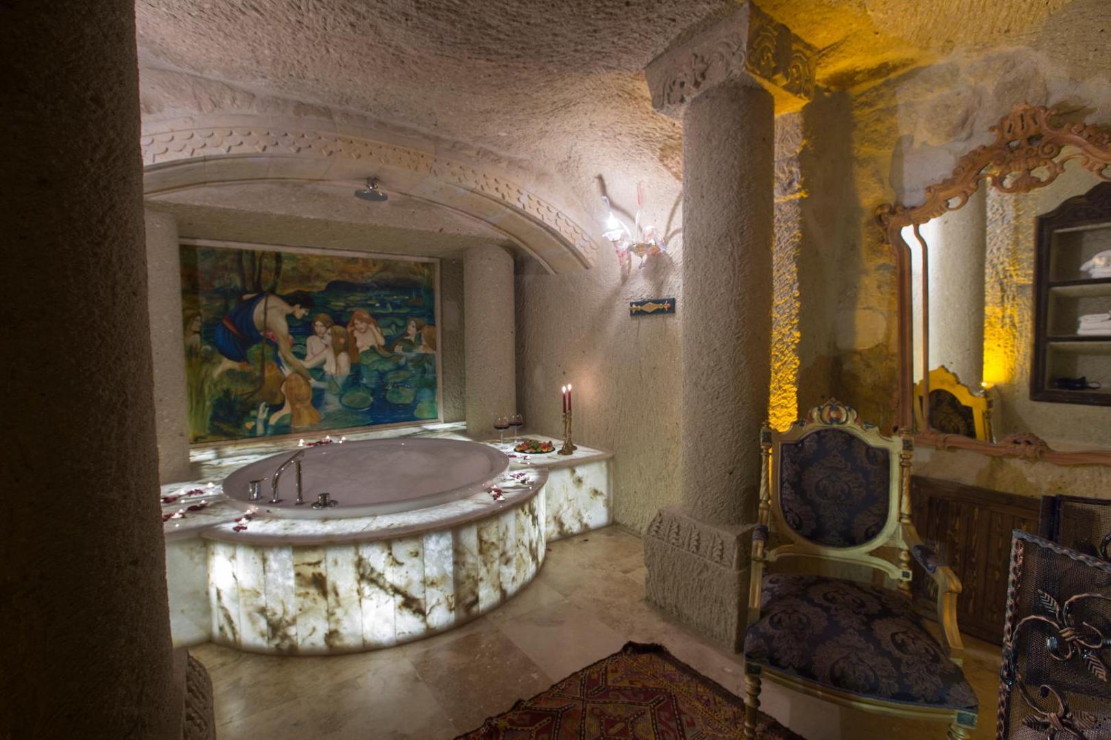 Elika Cave Suites Hotel & SPA