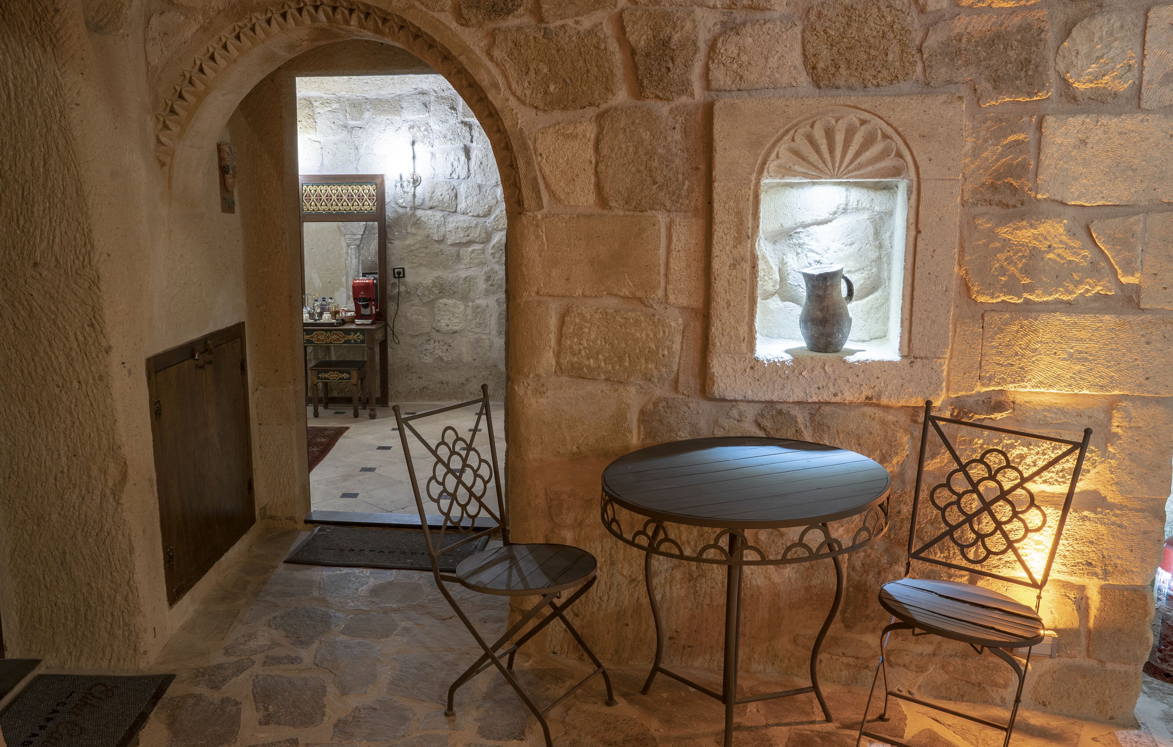 Elika Cave Suites Hotel & SPA