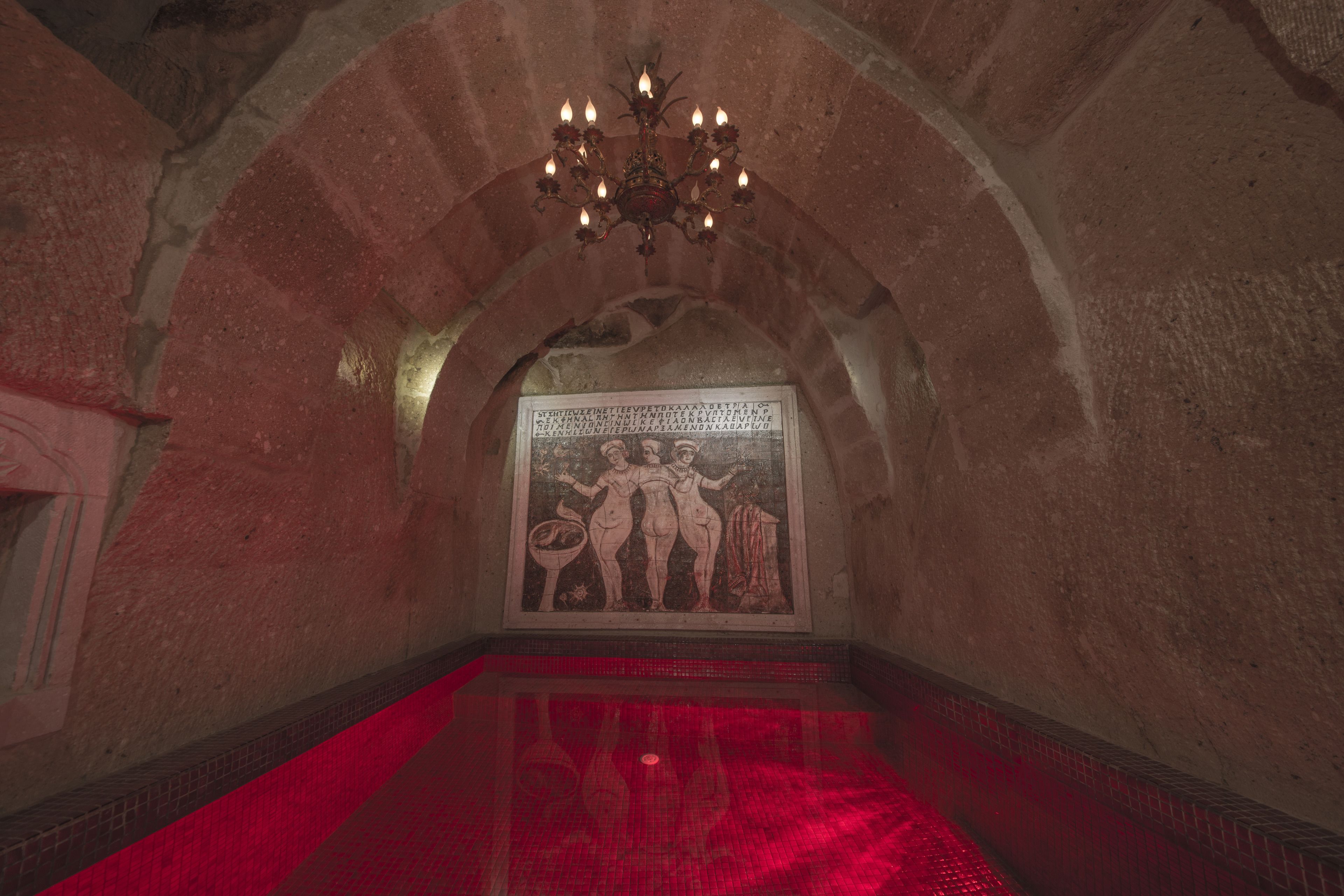 Elika Cave Suites Hotel & SPA