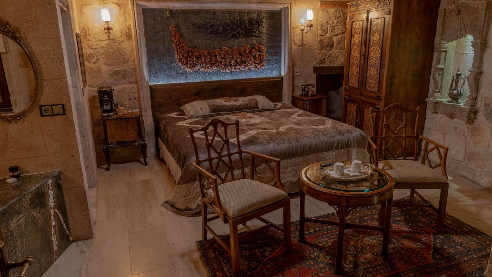 Elika Cave Suites Hotel & SPA