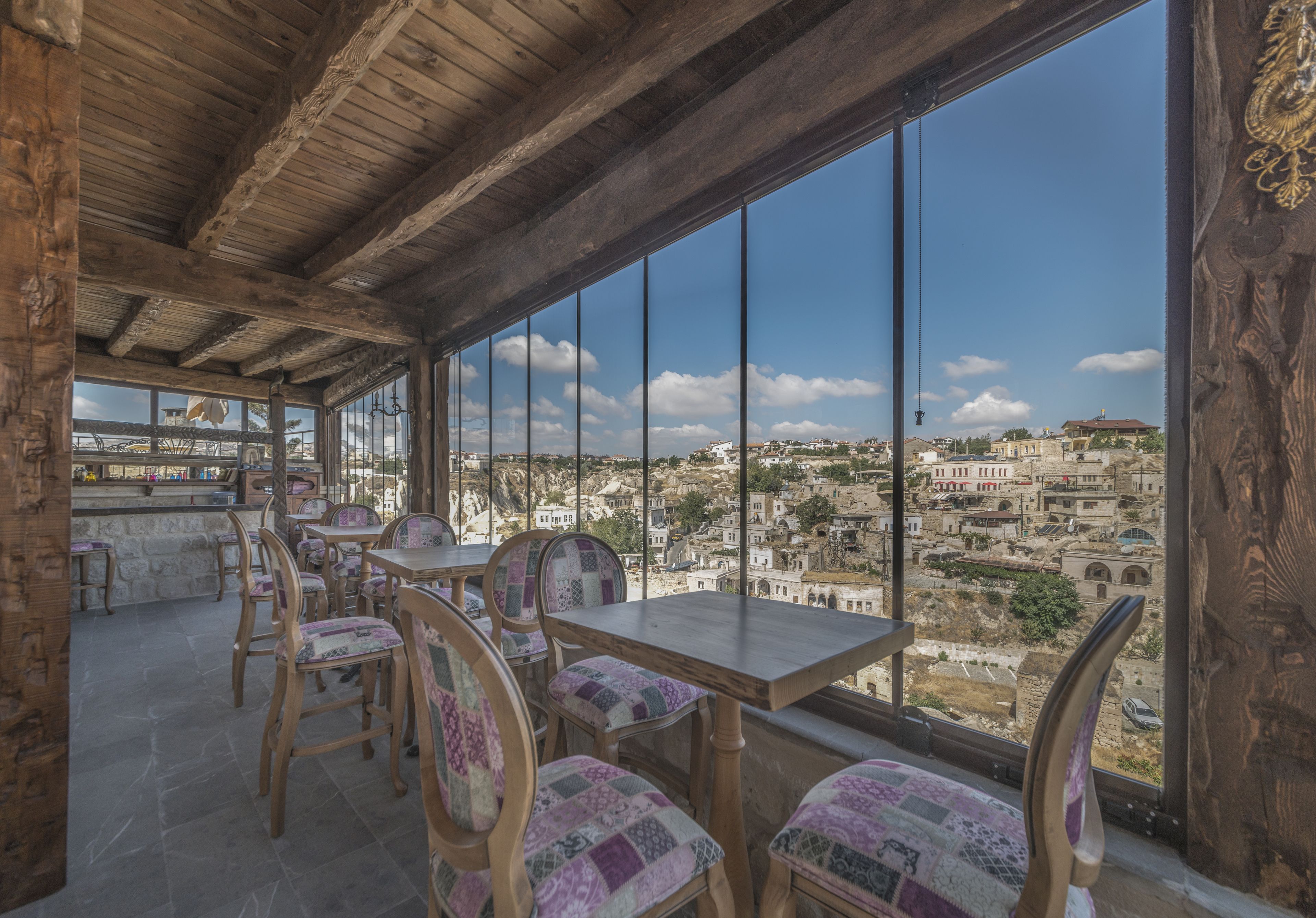 Elika Cave Suites Hotel & SPA