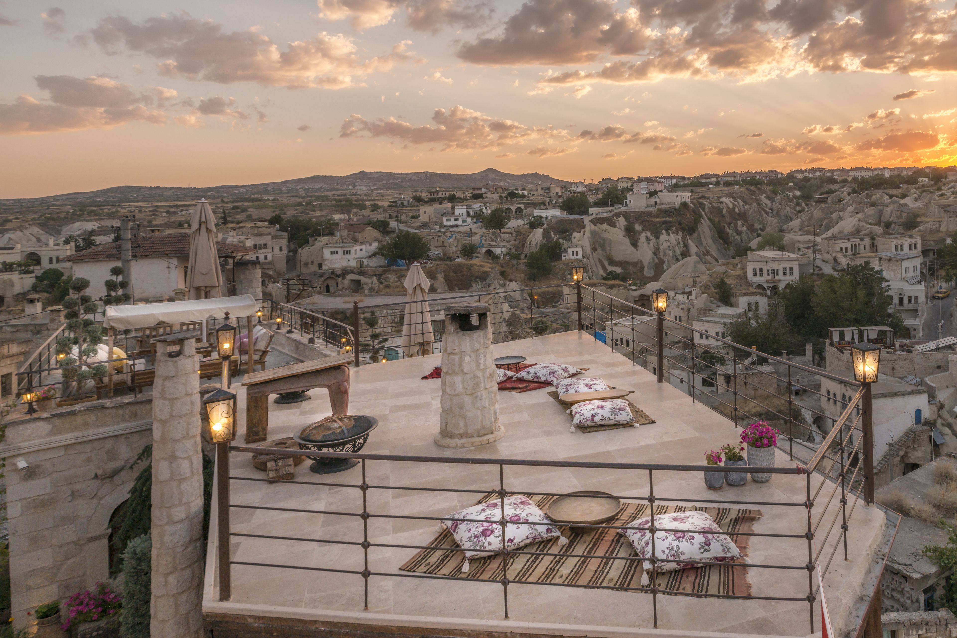 Elika Cave Suites Hotel & SPA