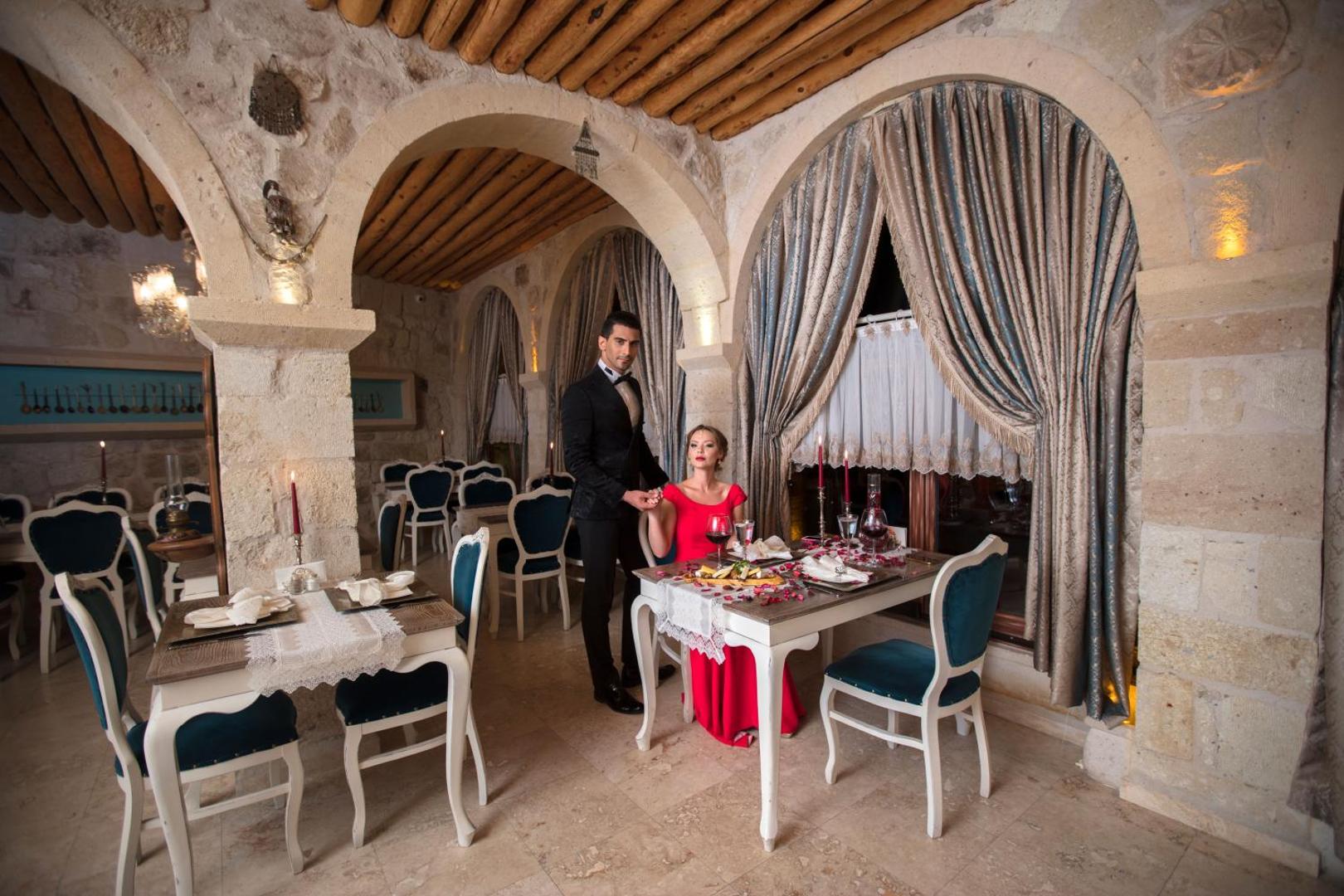 Elika Cave Suites Hotel & SPA