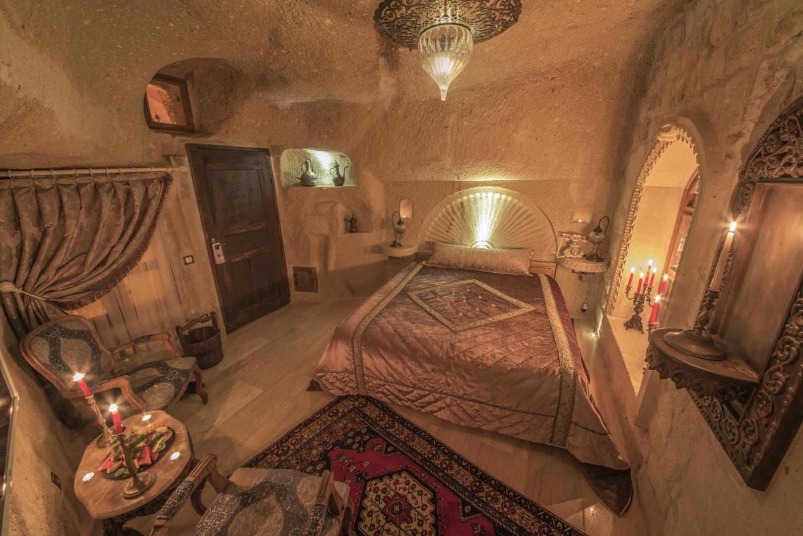 Elika Cave Suites Hotel & SPA