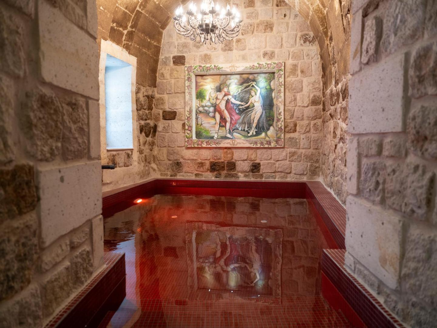 Elika Cave Suites Hotel & SPA