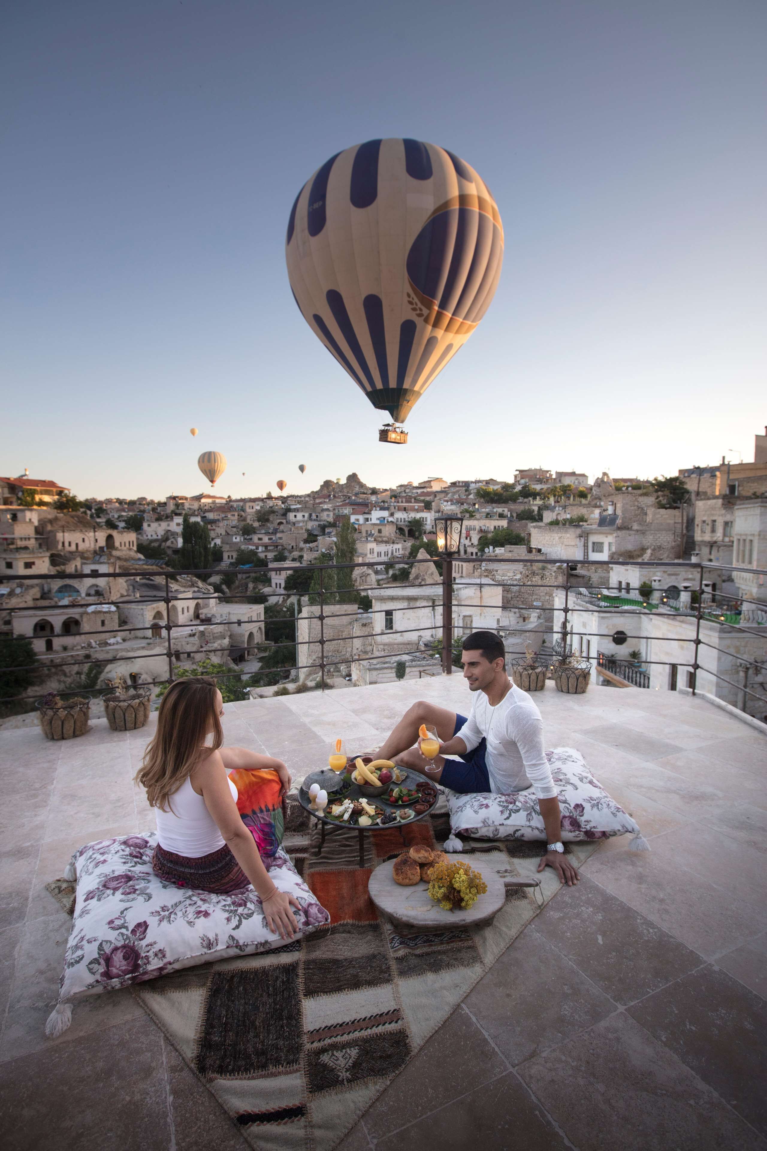 Elika Cave Suites Hotel & SPA