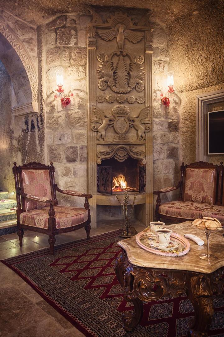 Elika Cave Suites Hotel & SPA