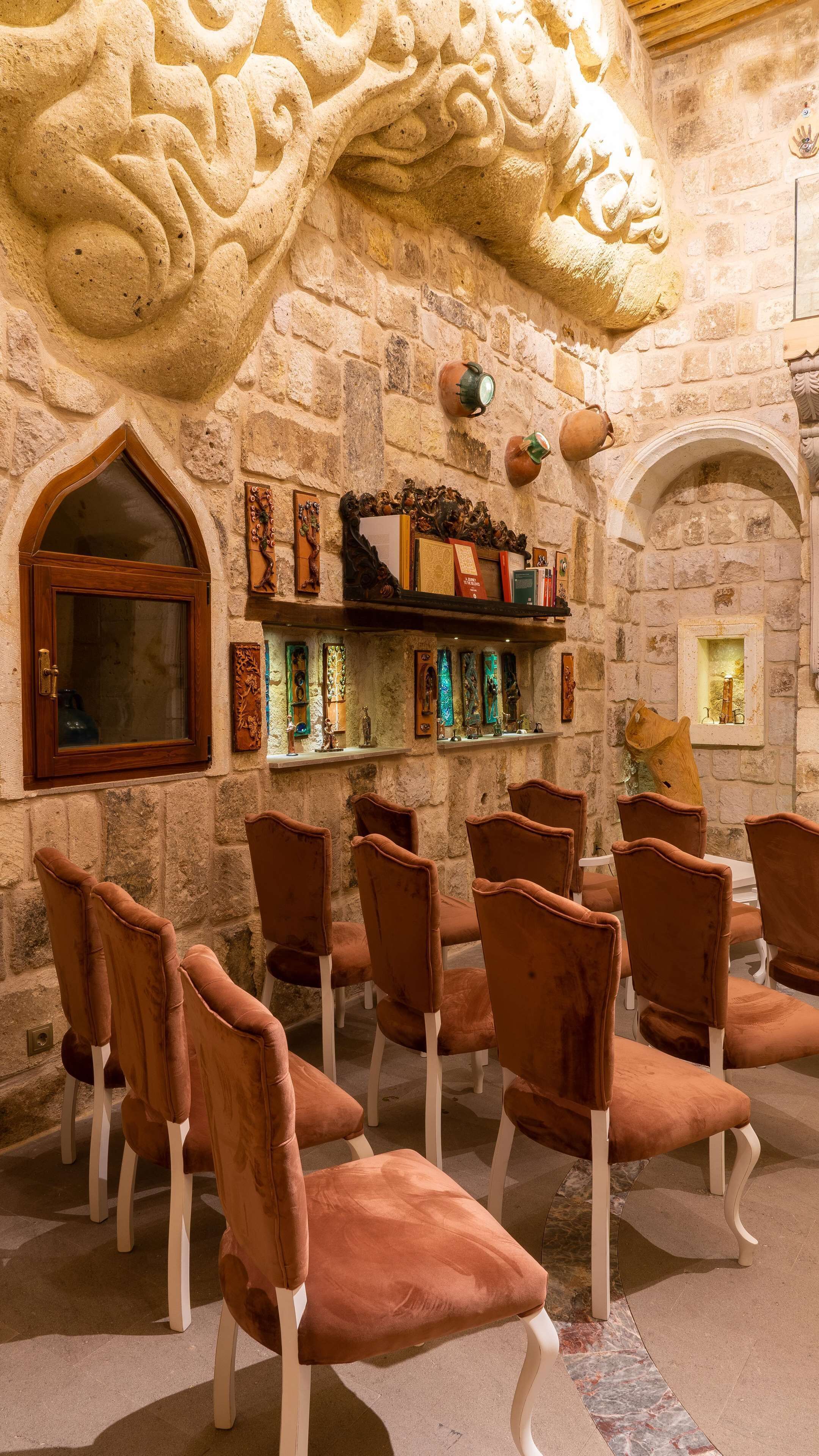 Elika Cave Suites Hotel & SPA