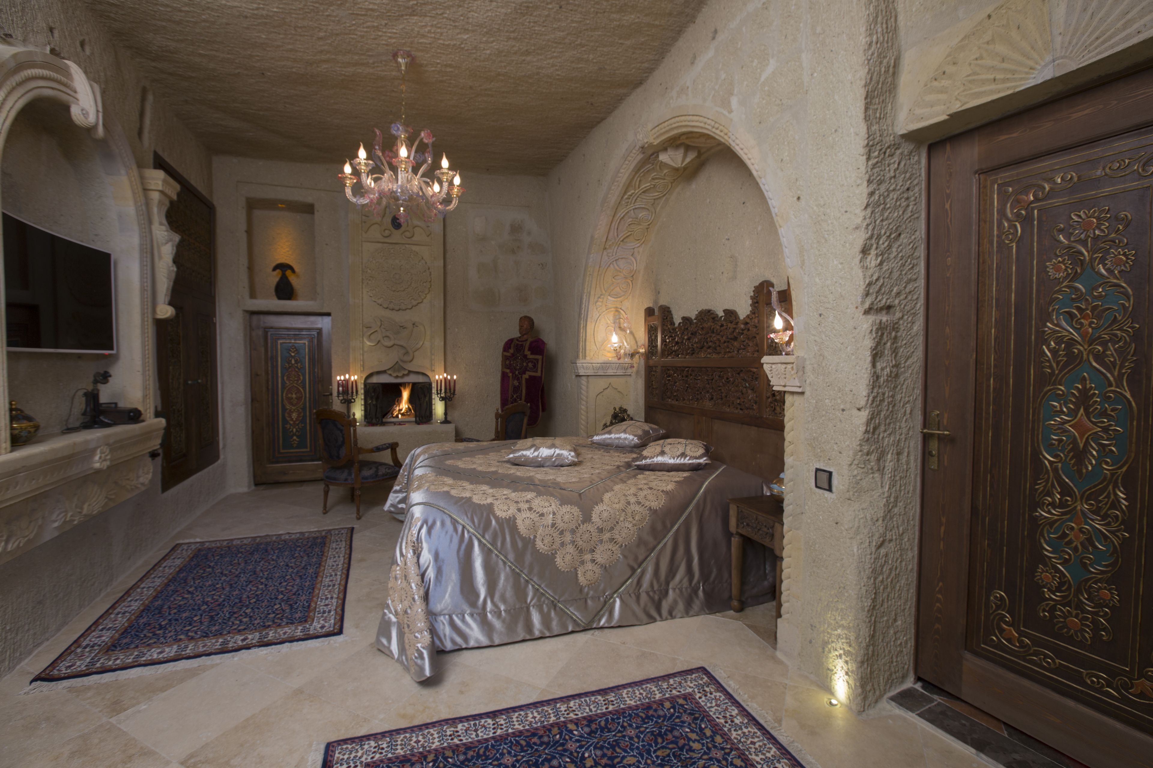 Elika Cave Suites Hotel & SPA