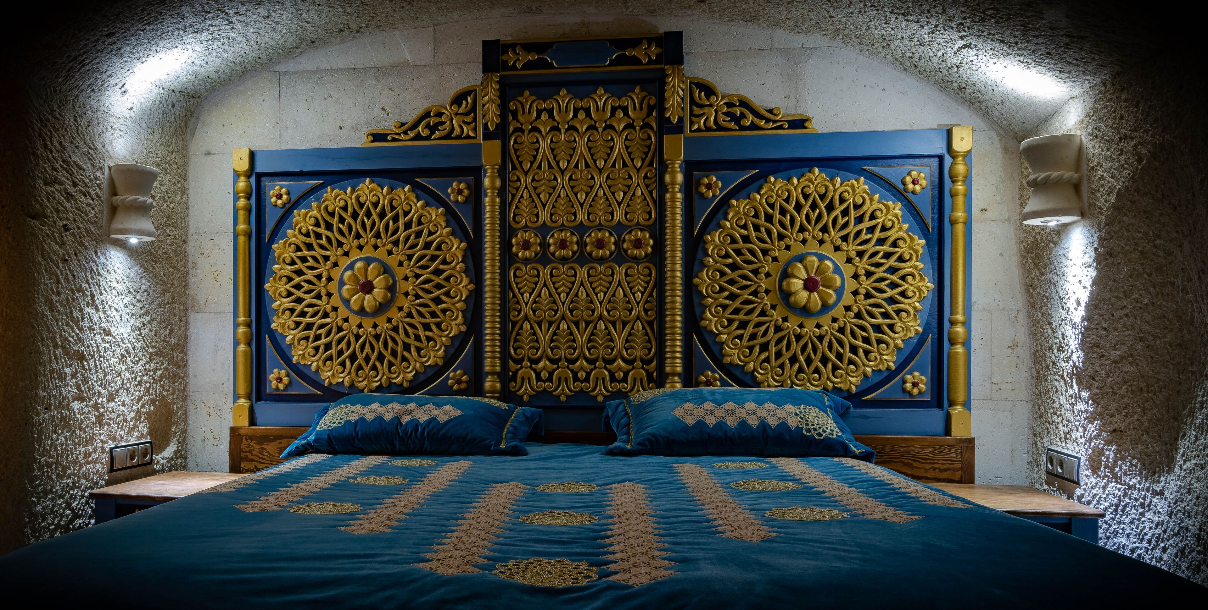 Elika Cave Suites Hotel & SPA