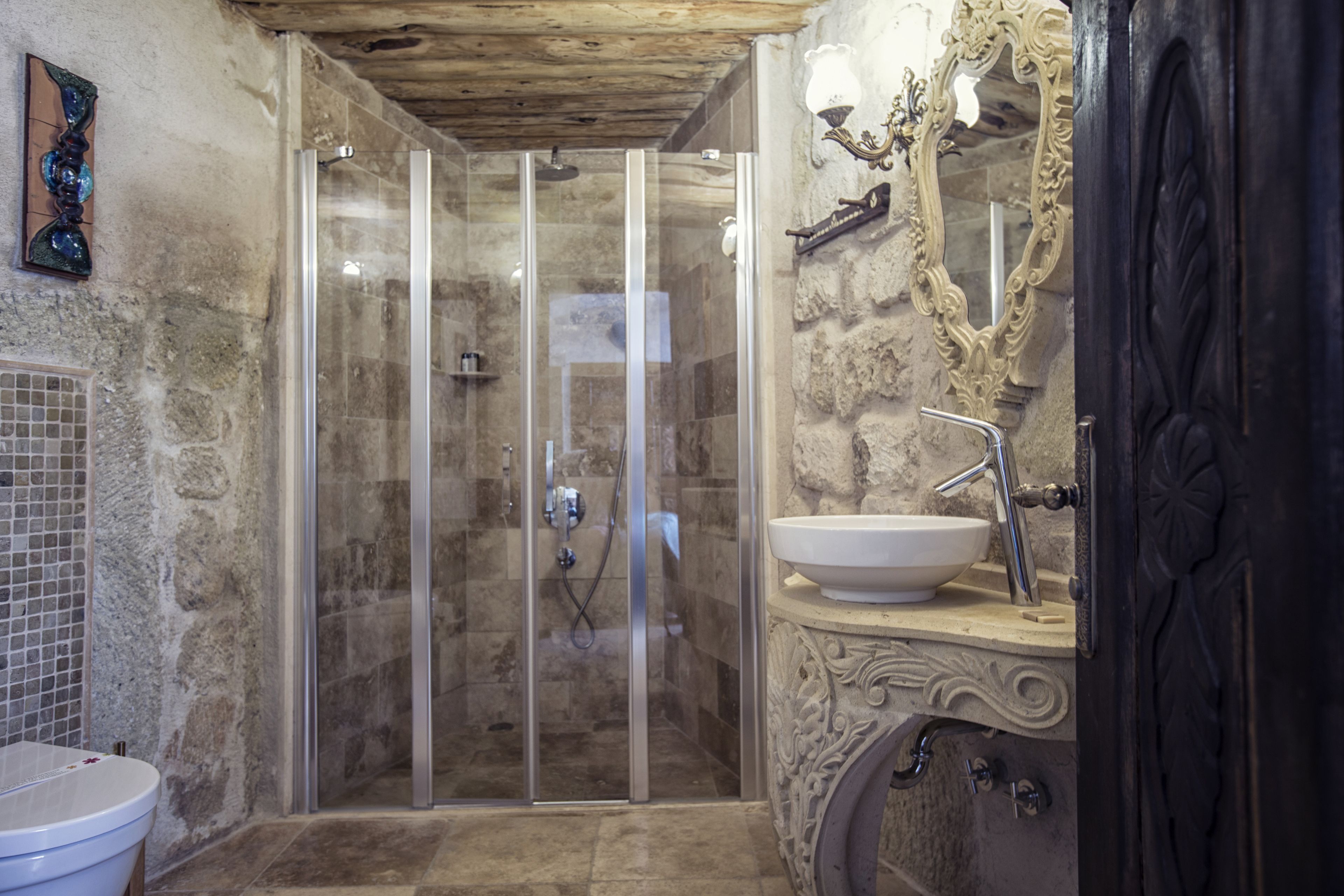 Elika Cave Suites Hotel & SPA