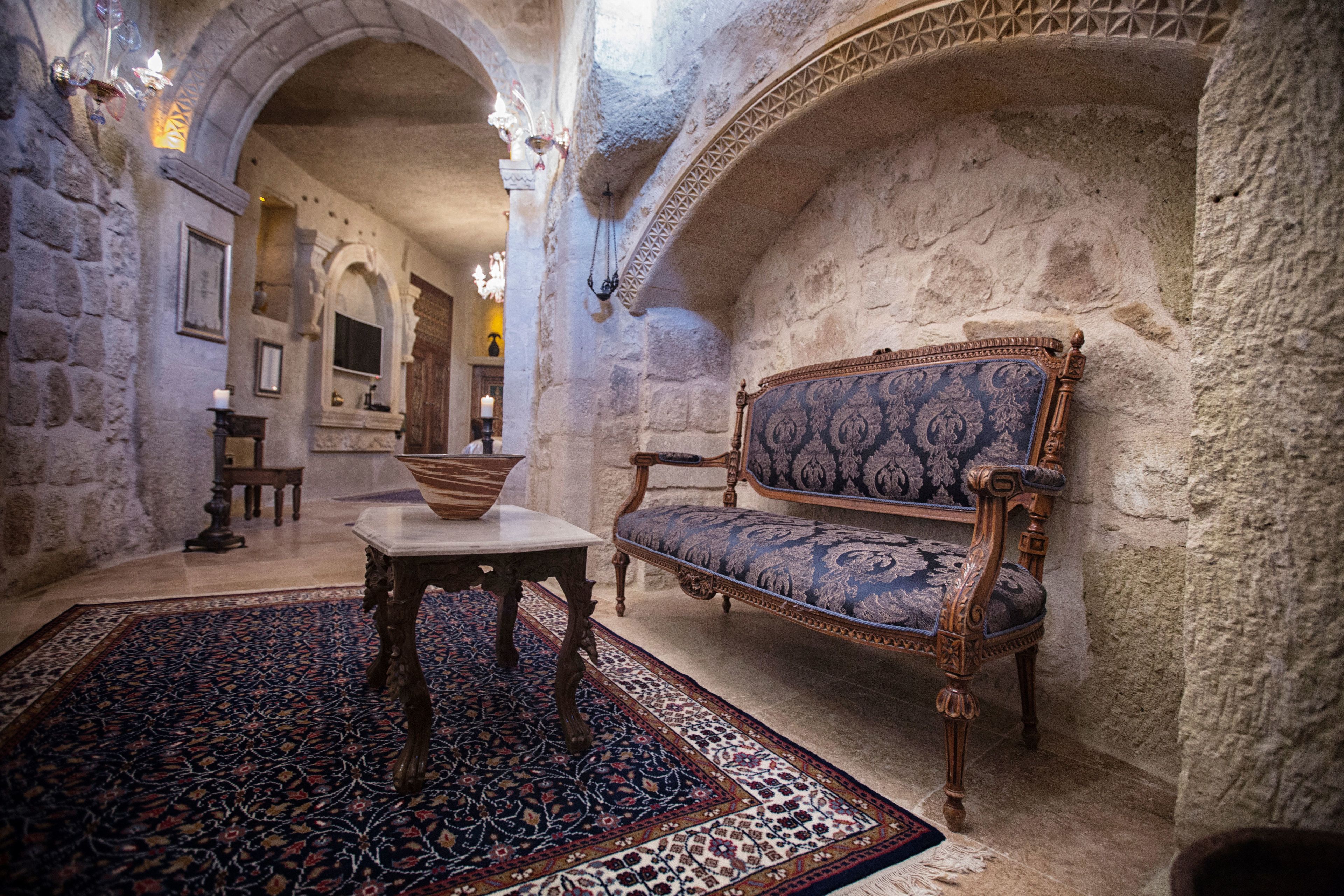 Elika Cave Suites Hotel & SPA