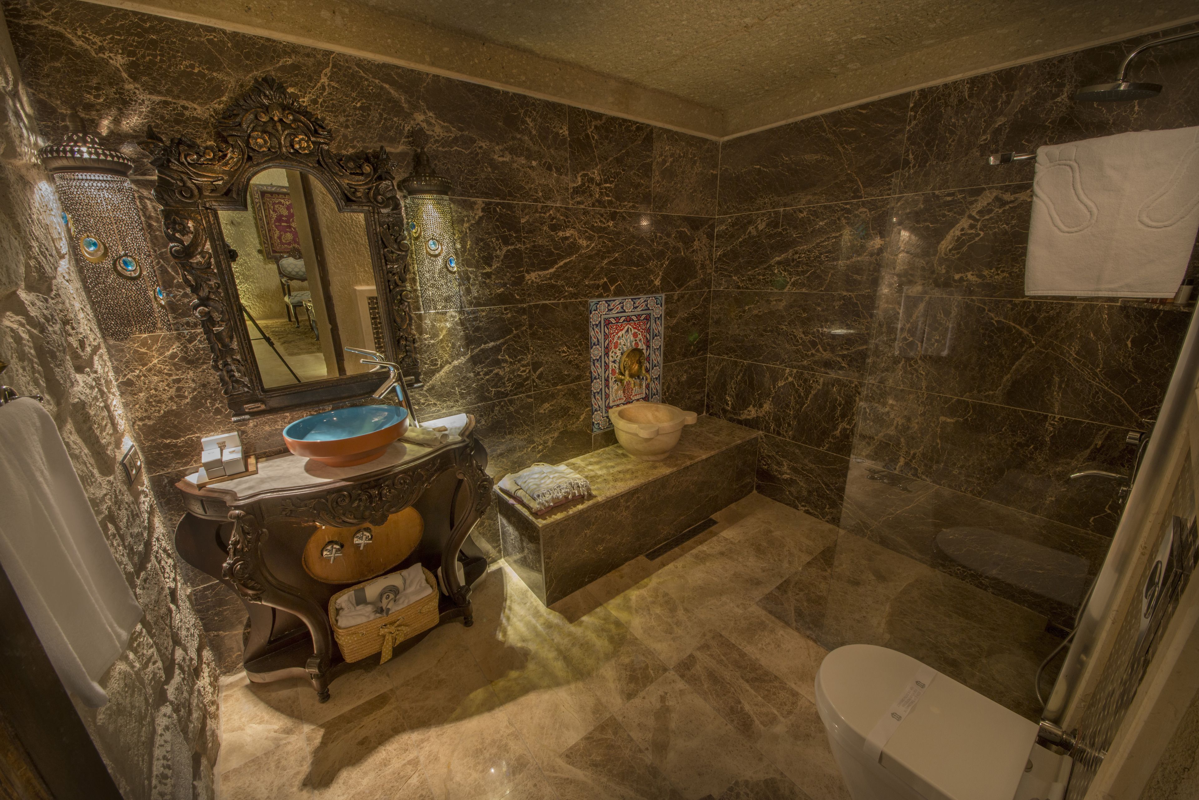 Elika Cave Suites Hotel & SPA