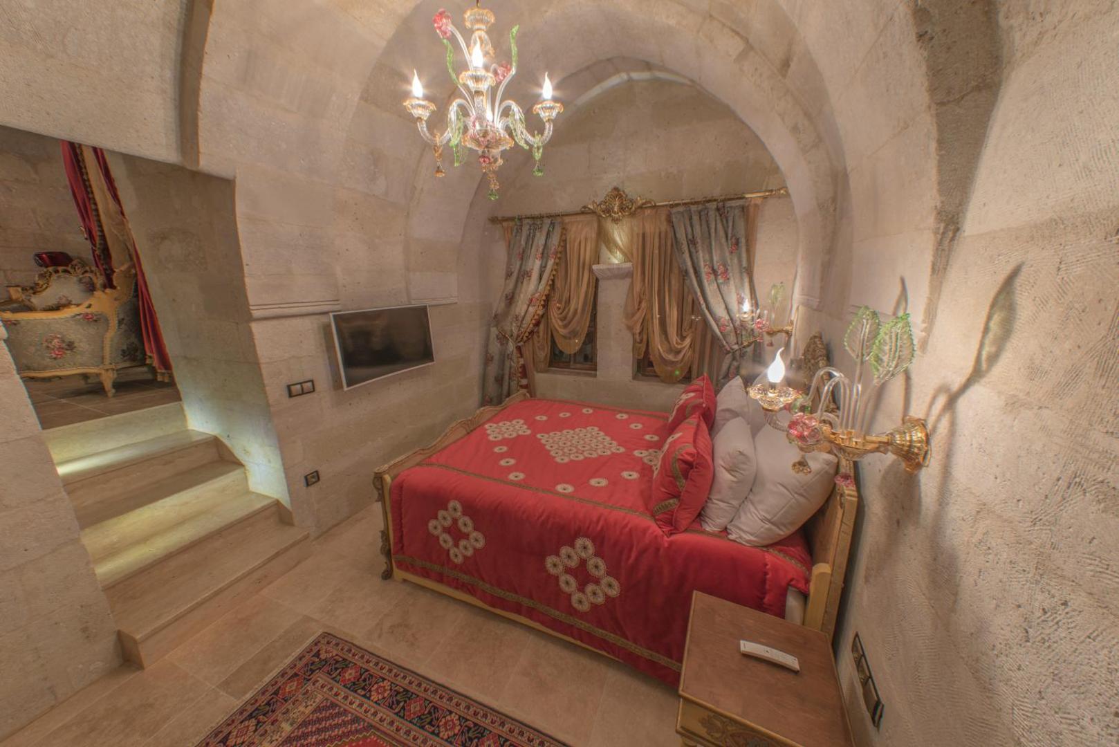 Elika Cave Suites Hotel & SPA