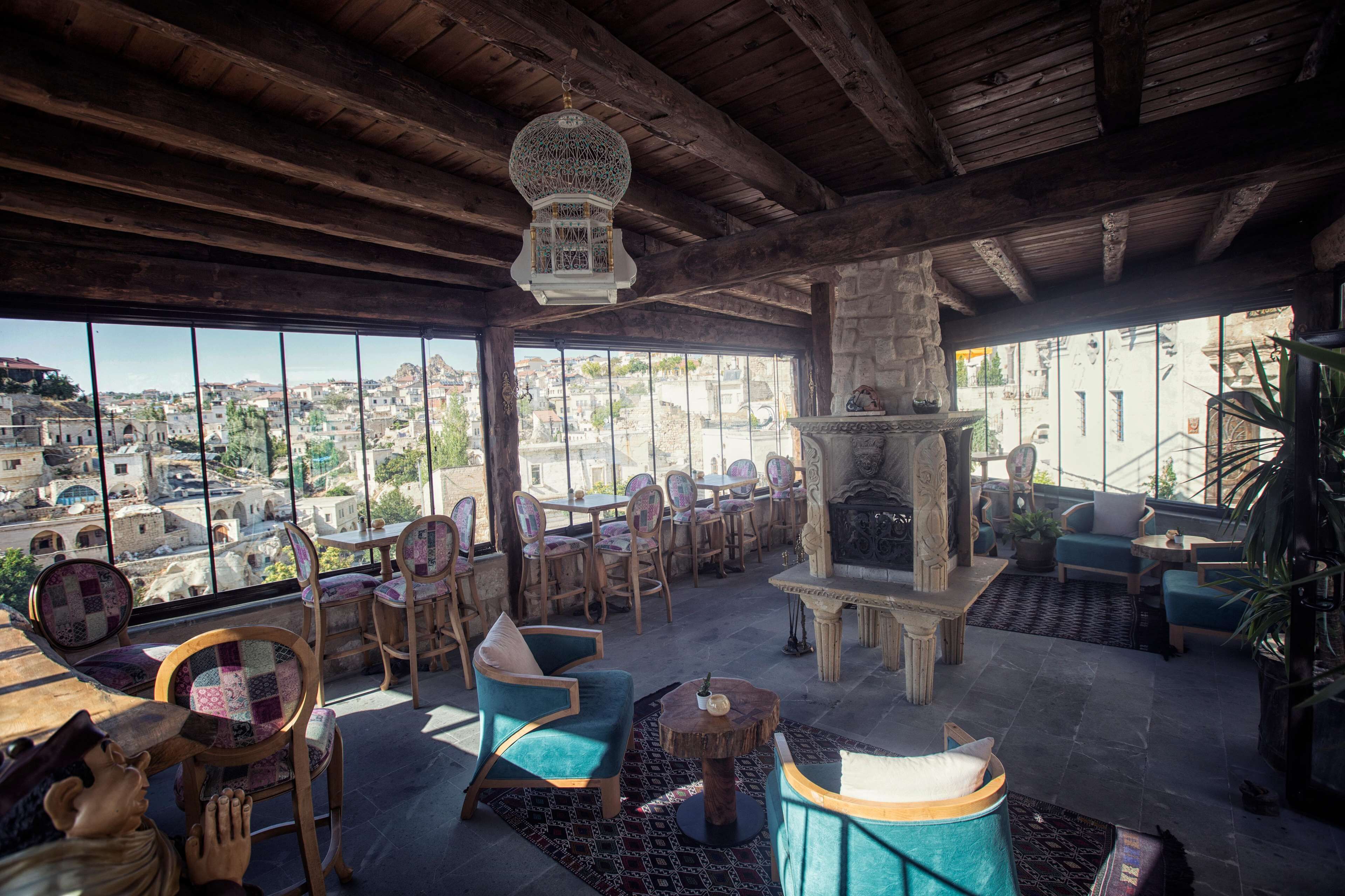 Elika Cave Suites Hotel & SPA