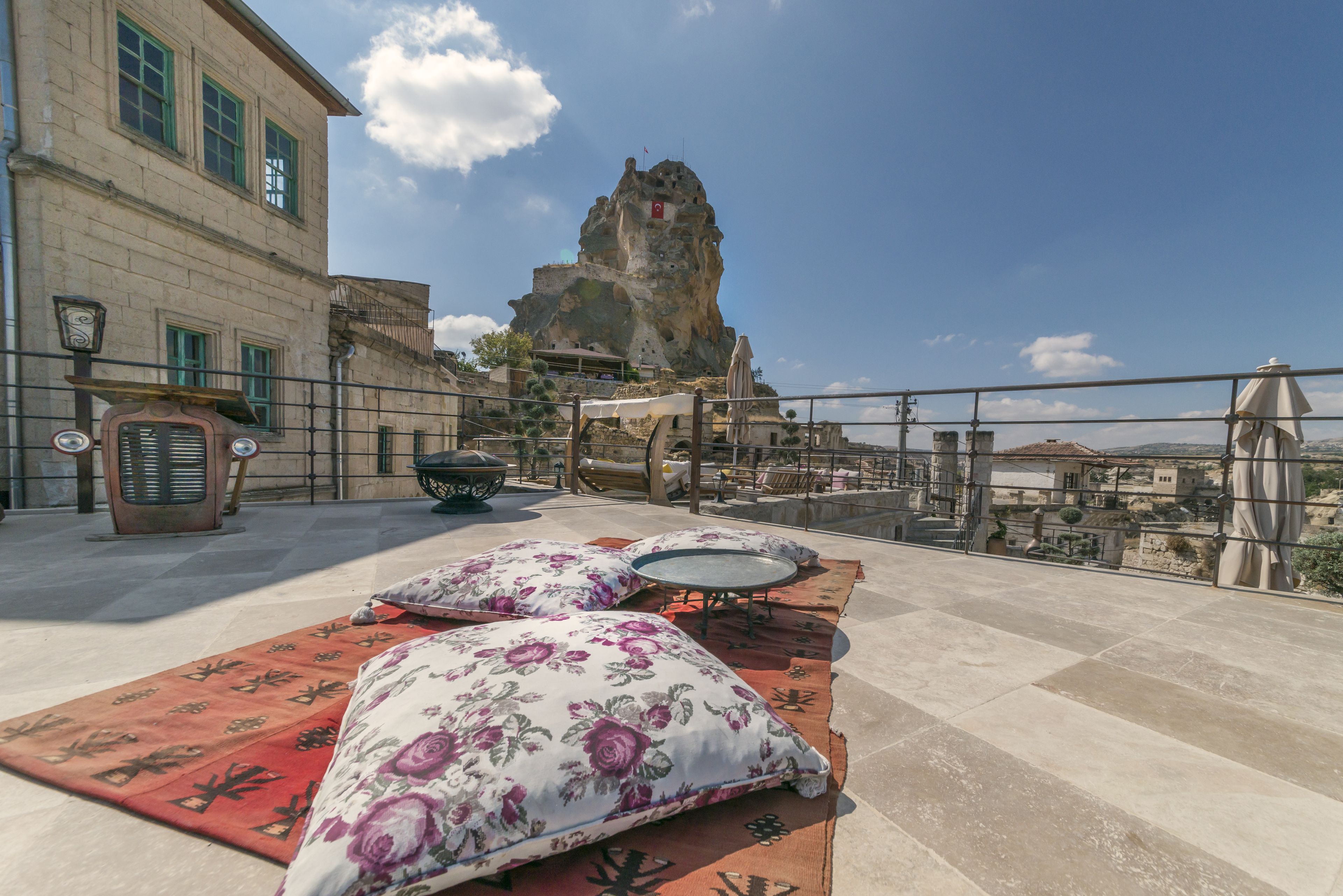 Elika Cave Suites Hotel & SPA