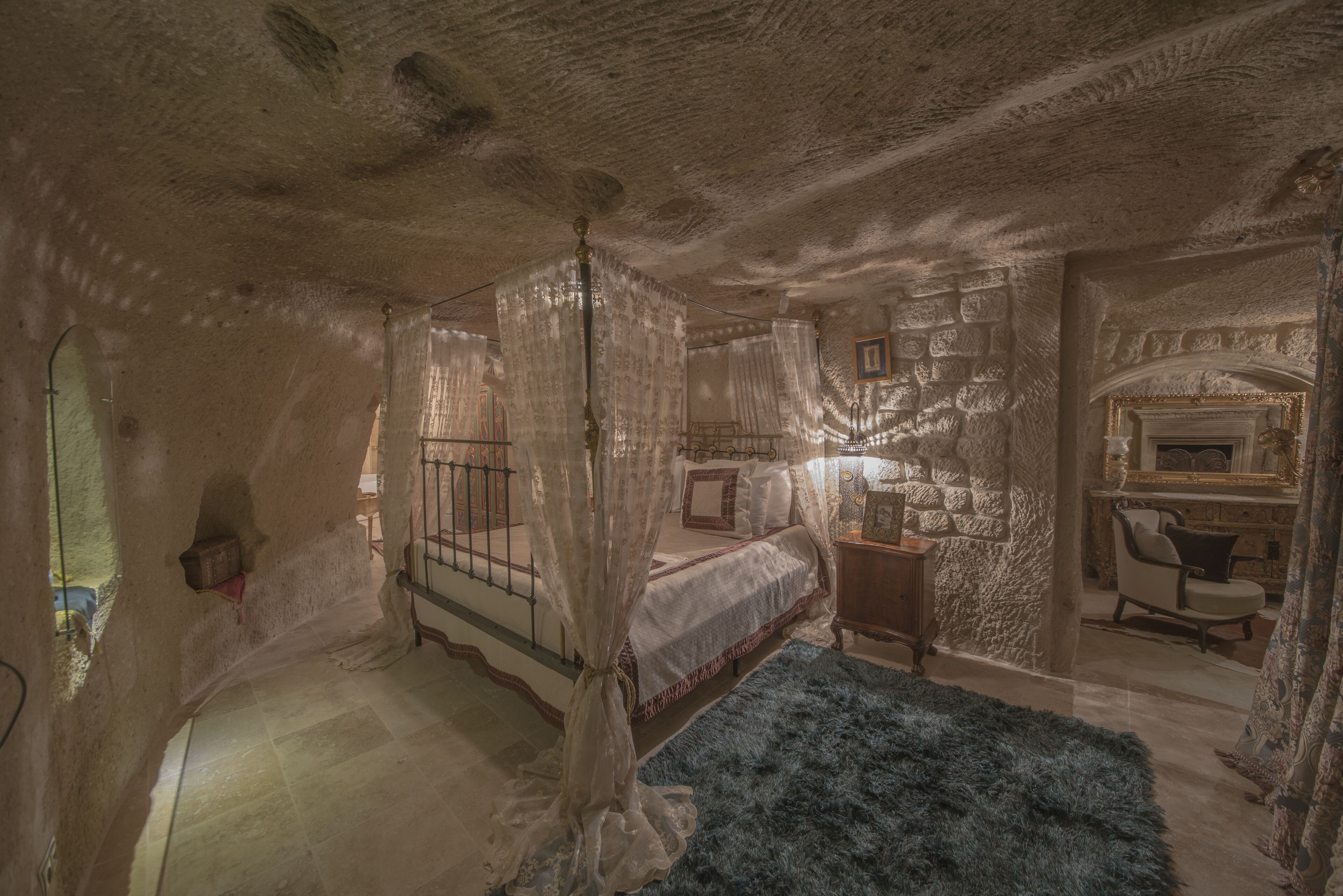 Elika Cave Suites Hotel & SPA