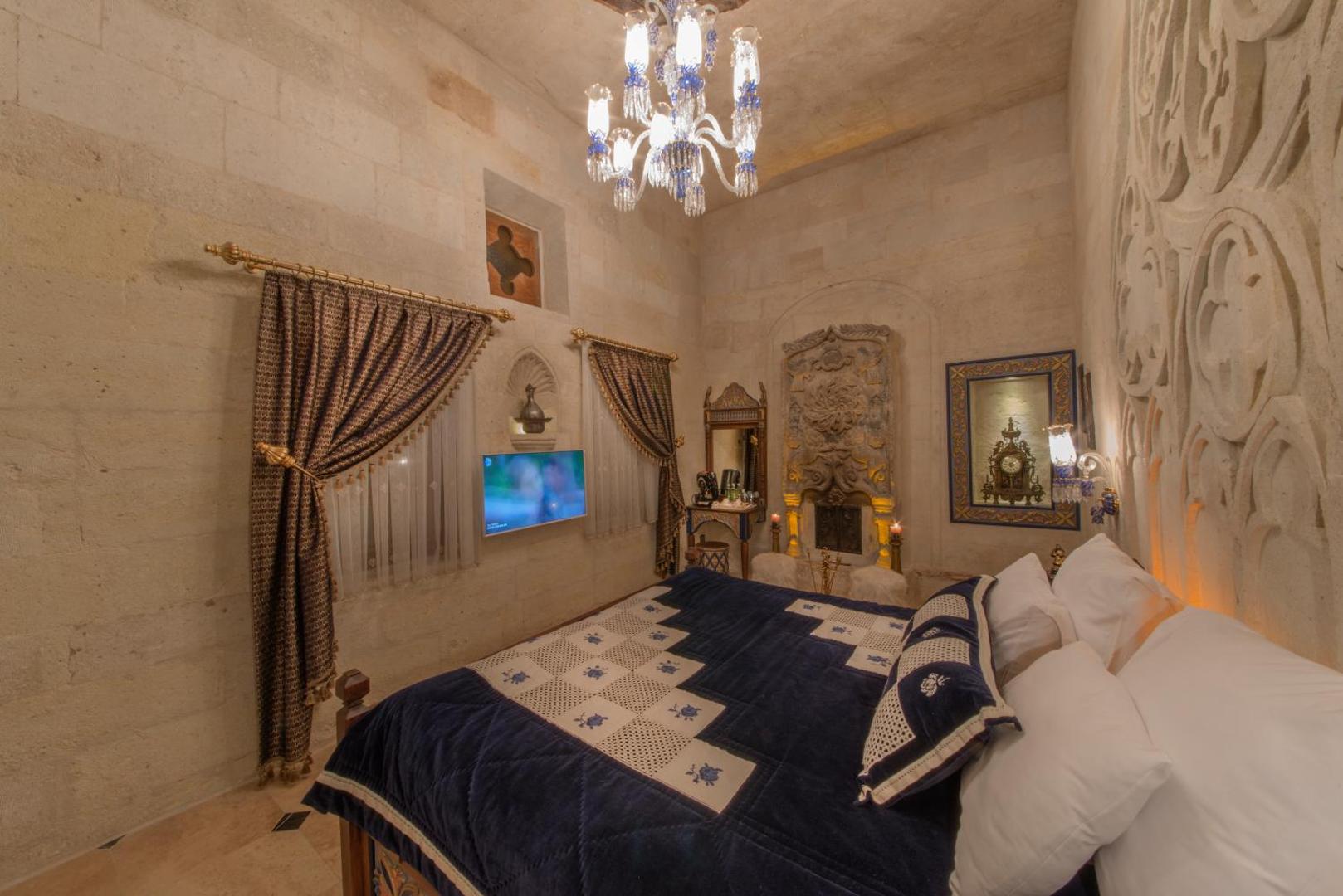 Elika Cave Suites Hotel & SPA