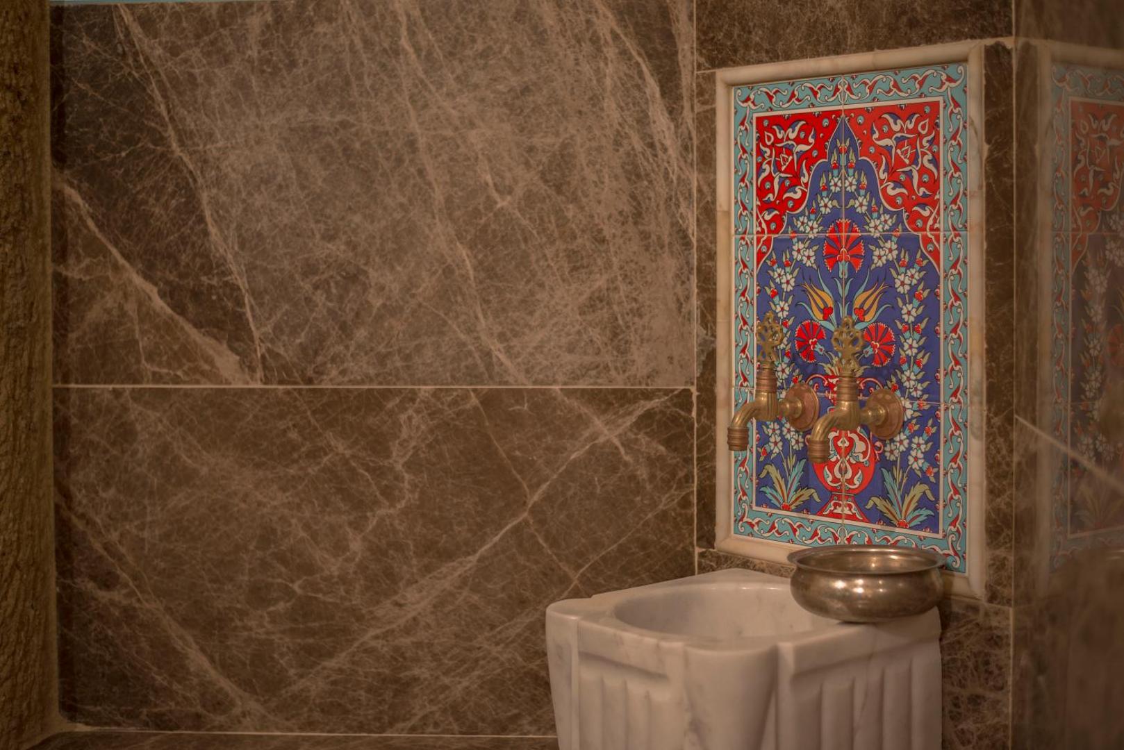 Elika Cave Suites Hotel & SPA