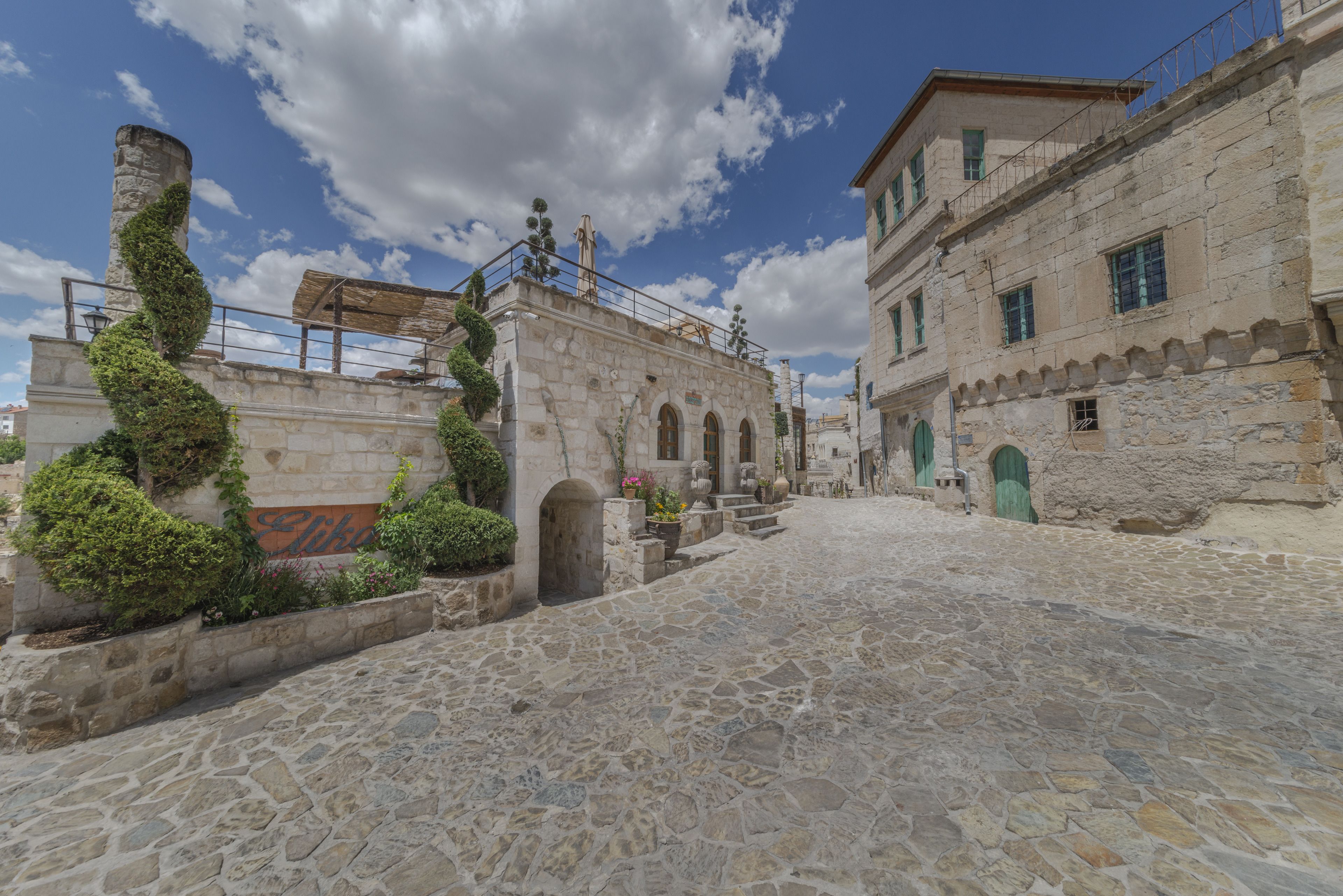 Elika Cave Suites Hotel & SPA